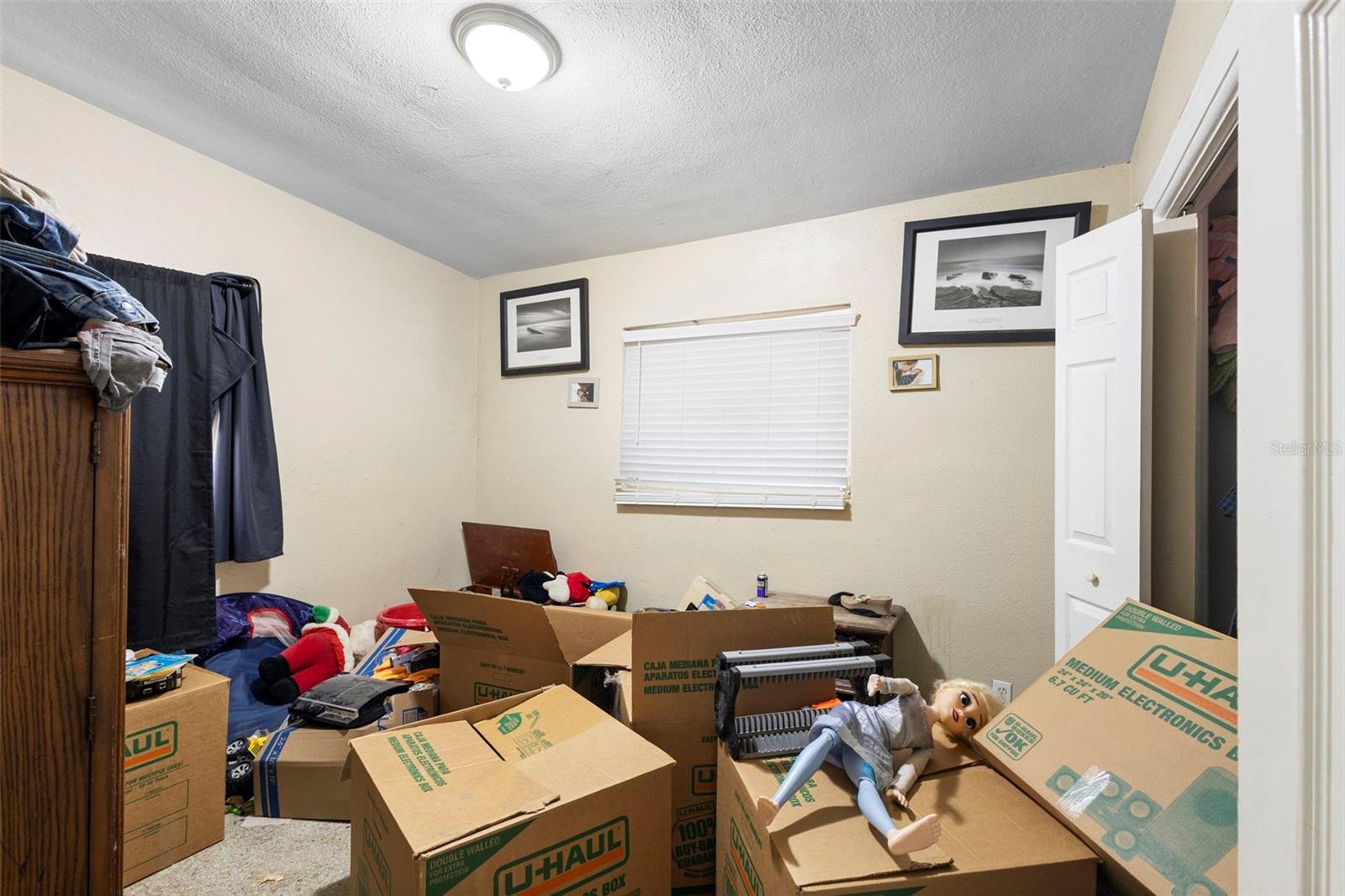 Image 32 of 36 For 612 Baywood Drive