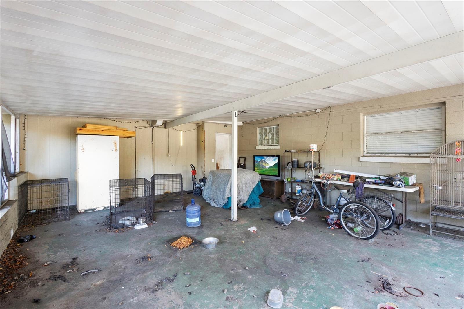 Image 6 of 36 For 612 Baywood Drive