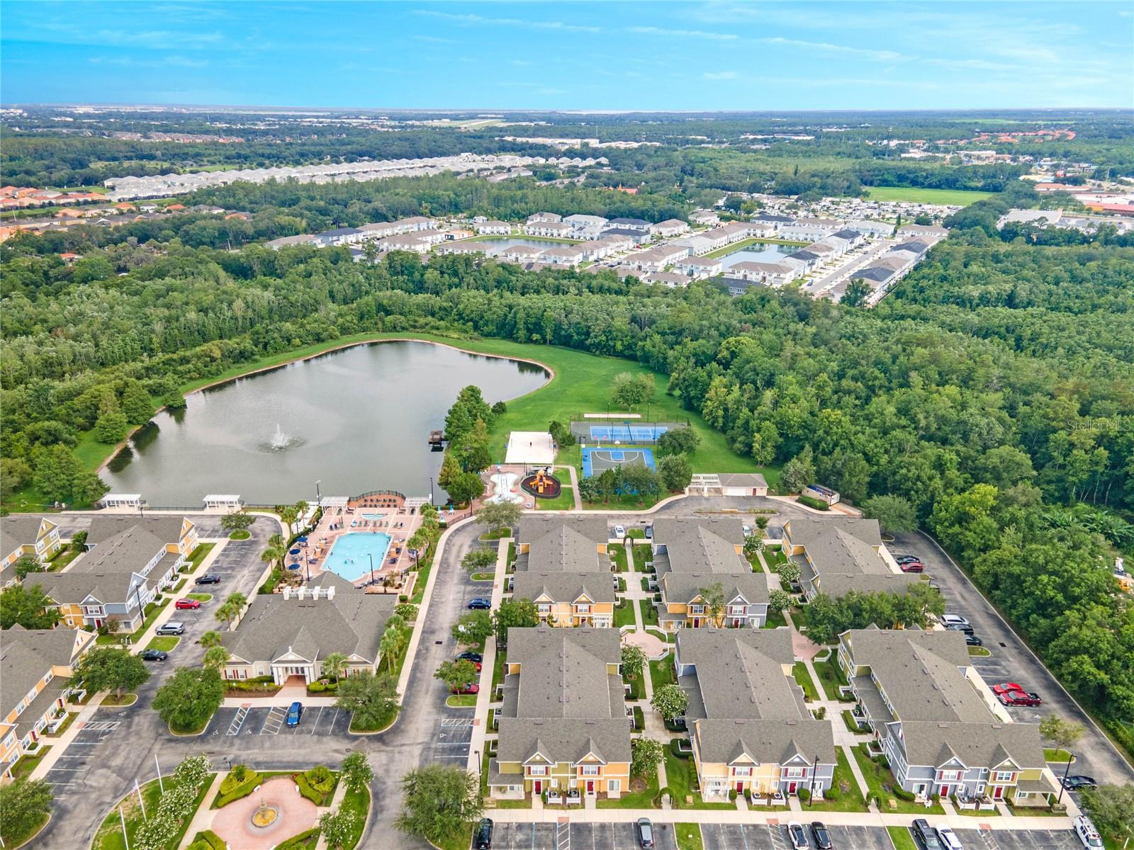 Image 28 of 30 For 2624 Lodi Circle 12-105