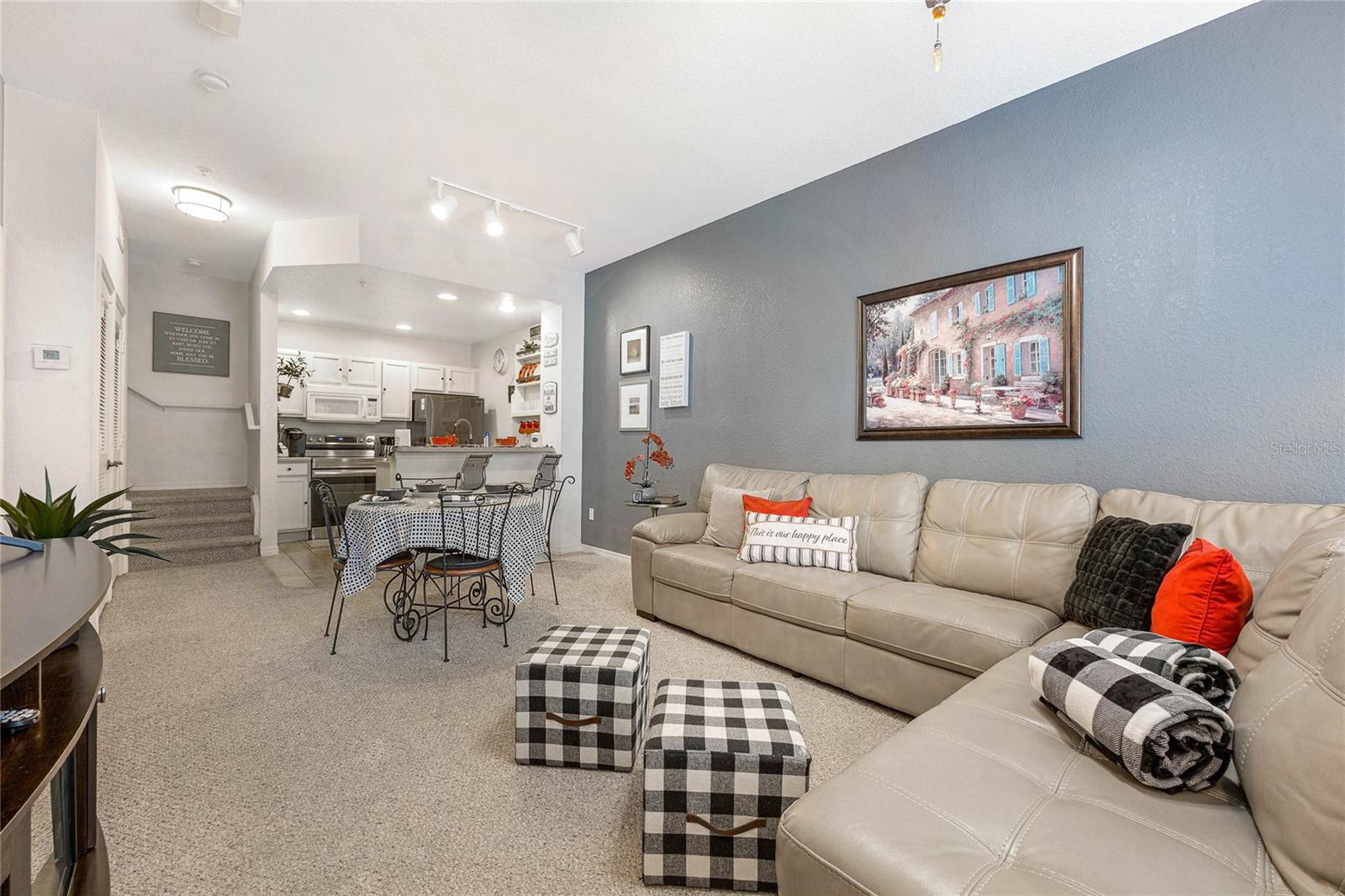 Image 9 of 30 For 2624 Lodi Circle 12-105