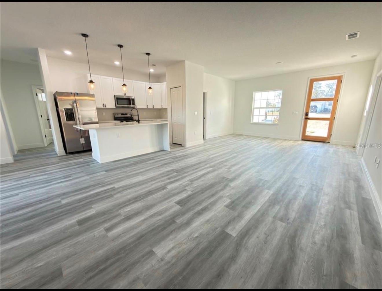 Image 8 of 42 For 17356 41st Circle