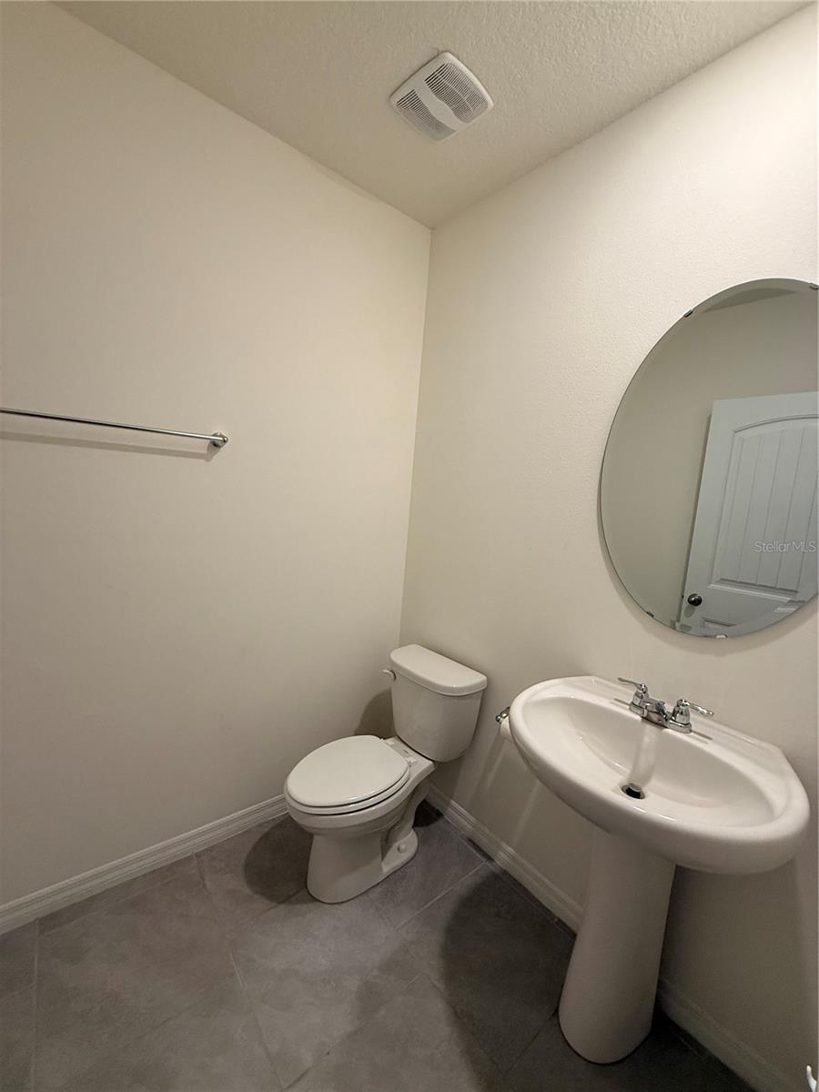 Image 11 of 33 For 12012 Holystone Street