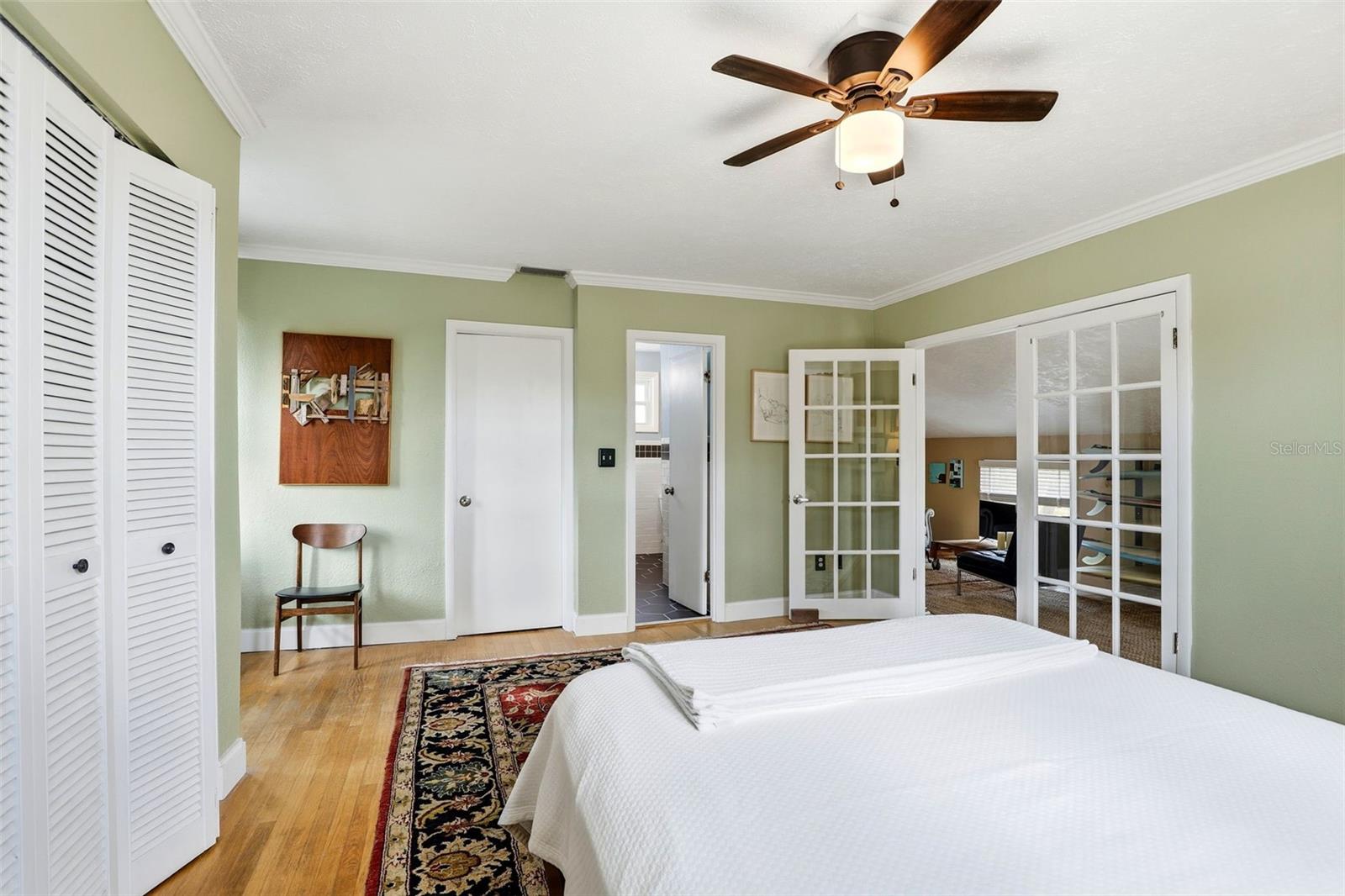 Image 23 of 41 For 2310 Atlantic Avenue