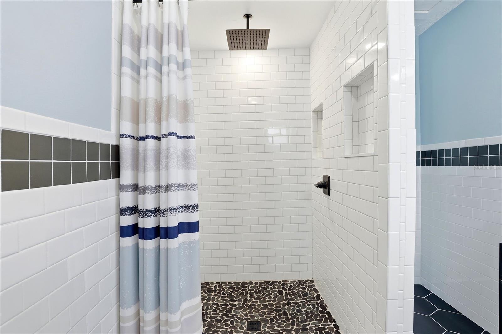 Image 26 of 41 For 2310 Atlantic Avenue