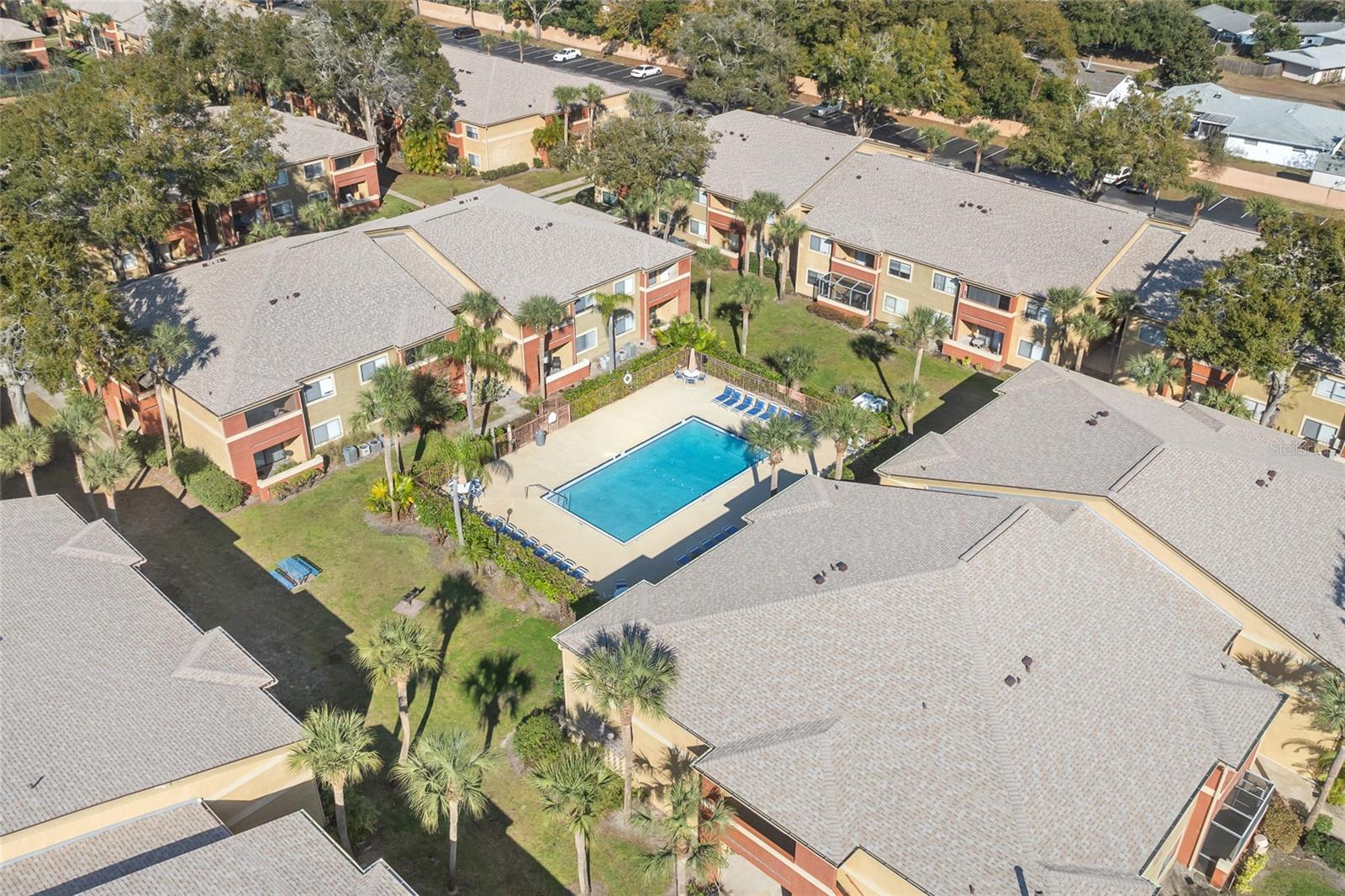 Image 23 of 27 For 652 Kenwick Circle 105