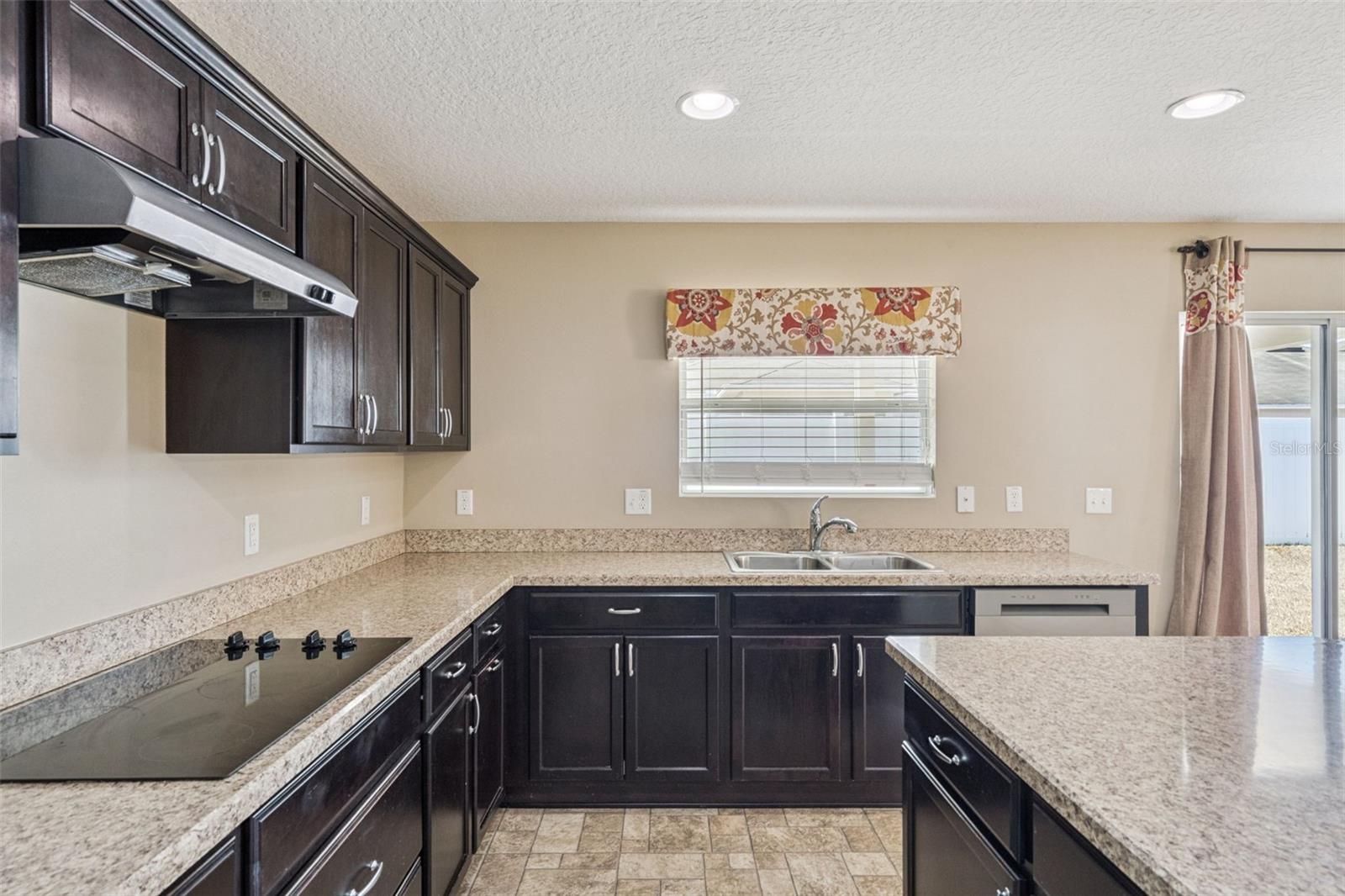 Image 17 of 35 For 7254 Mystic Brook Way