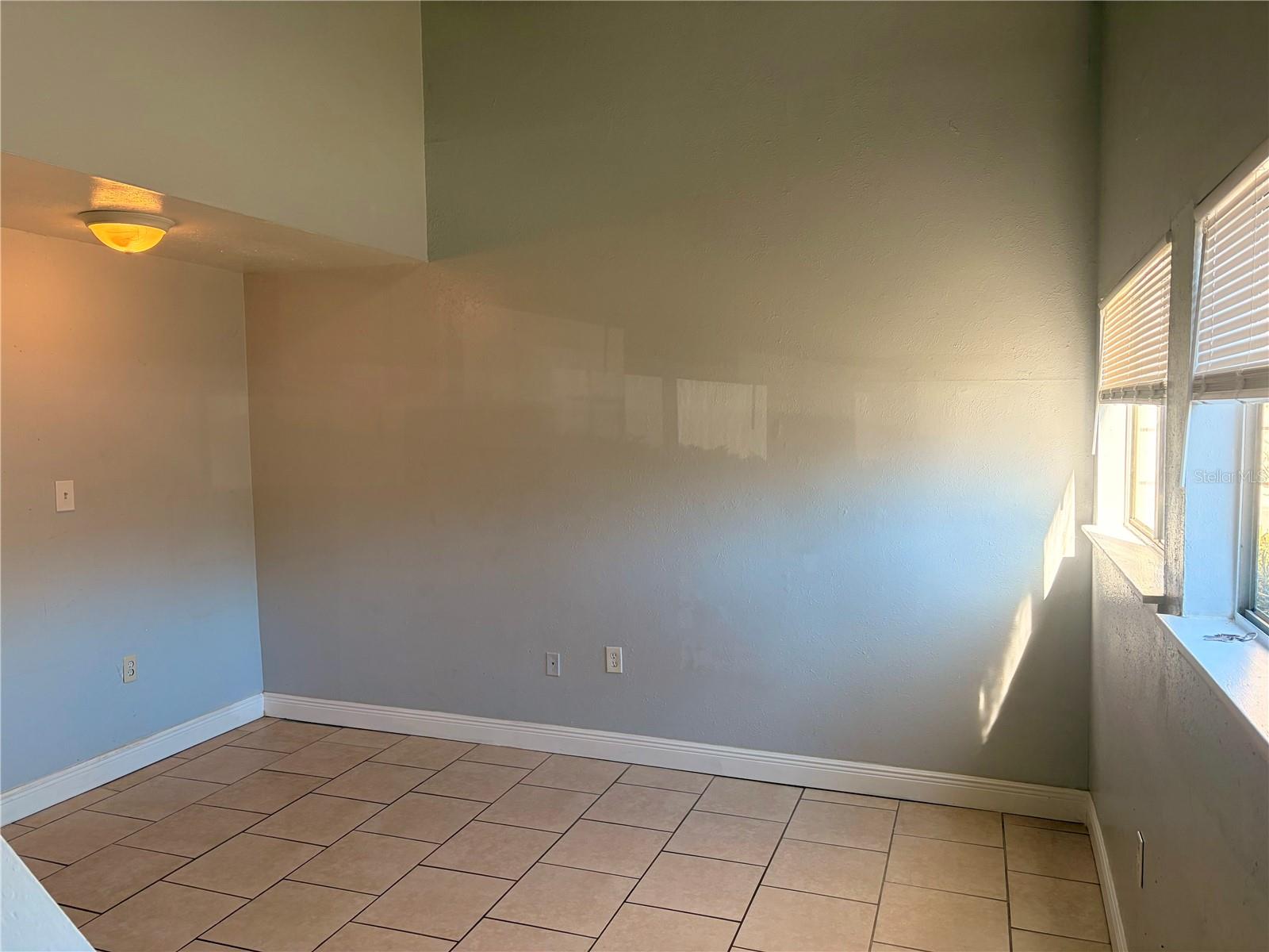 Image 5 of 16 For 3978 Crayrich Circle Ge