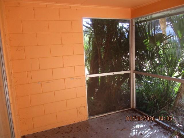 Image 4 of 14 For 7097 Balboa Drive 7097