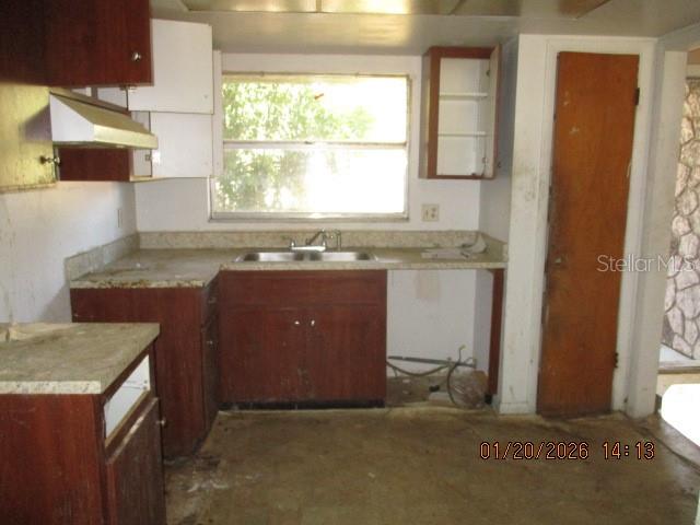 Image 7 of 14 For 7097 Balboa Drive 7097