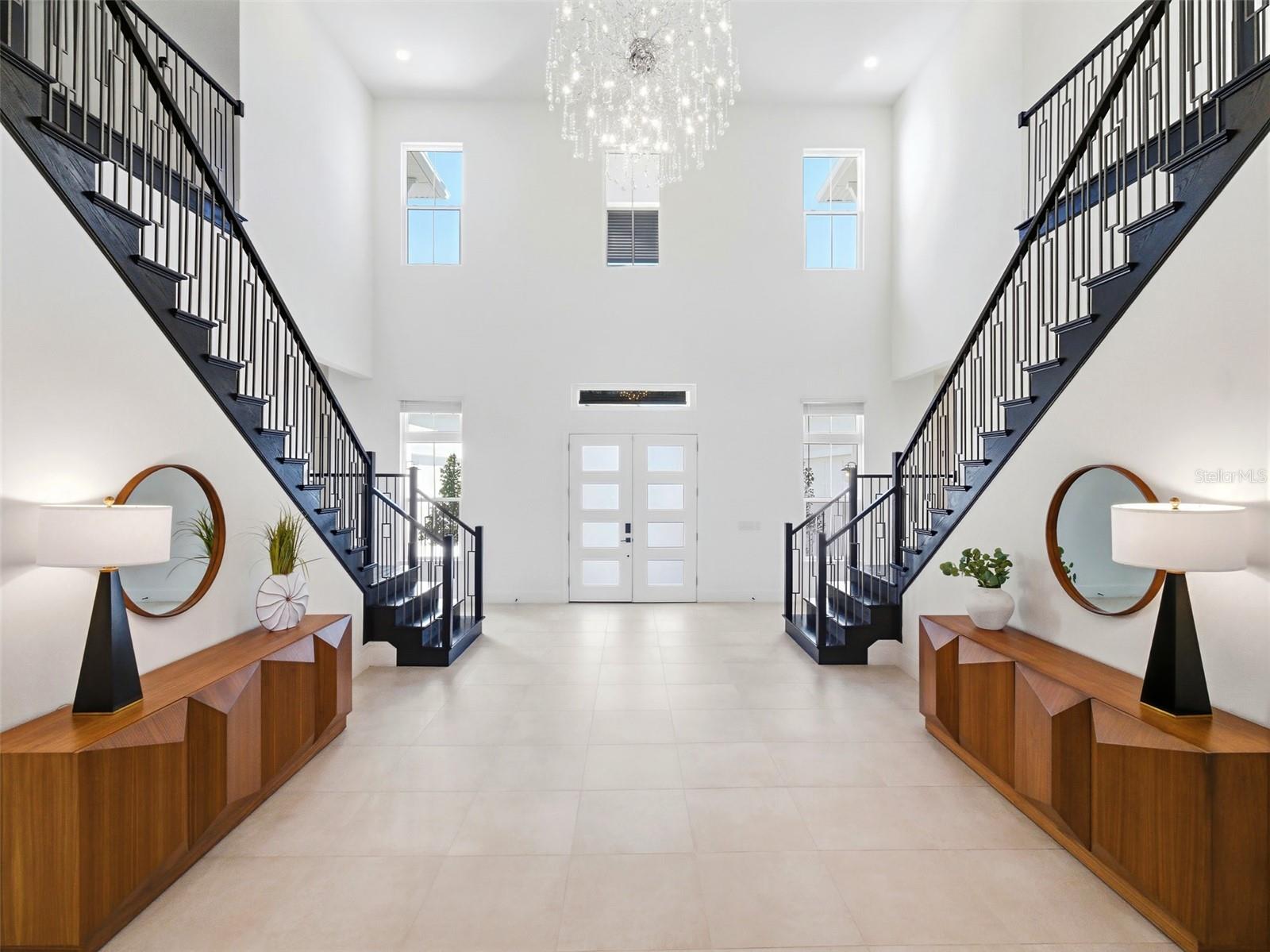 Image 19 of 97 For 9131 Santorini Drive