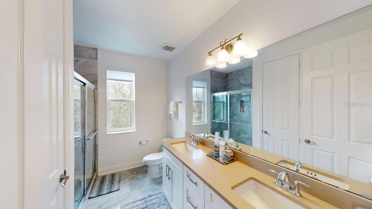 Image 41 of 75 For 16689 Toccoa Row