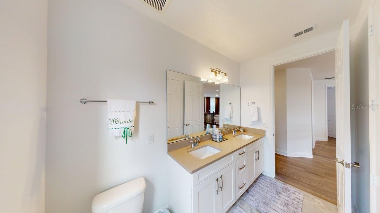 Image 42 of 75 For 16689 Toccoa Row