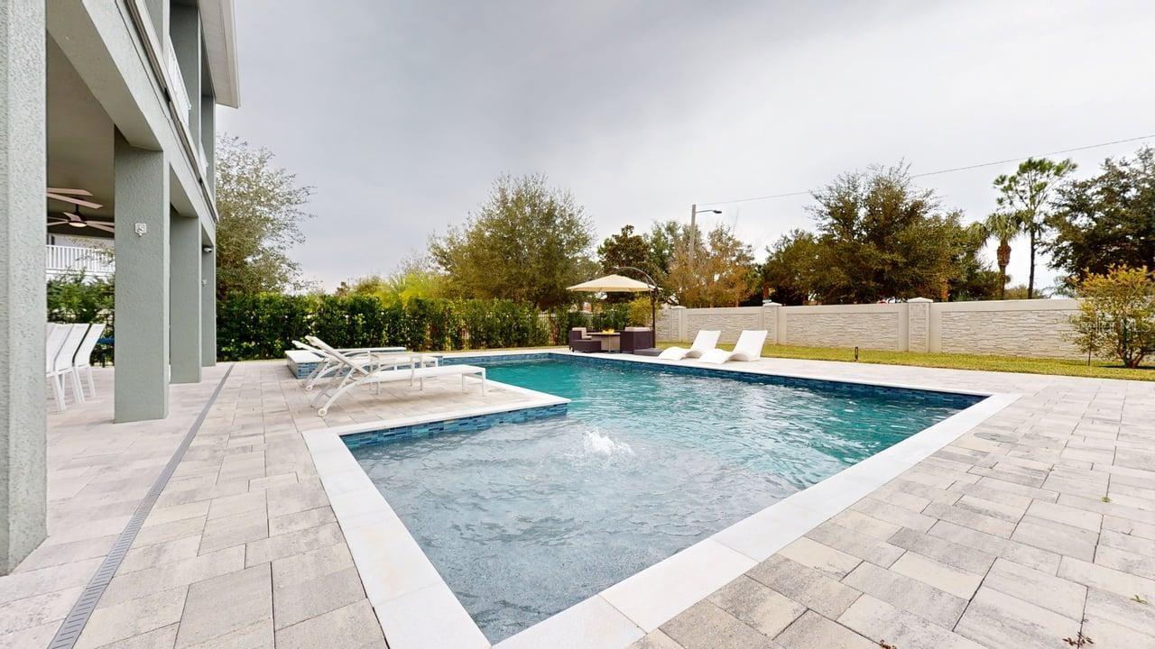 Image 61 of 75 For 16689 Toccoa Row