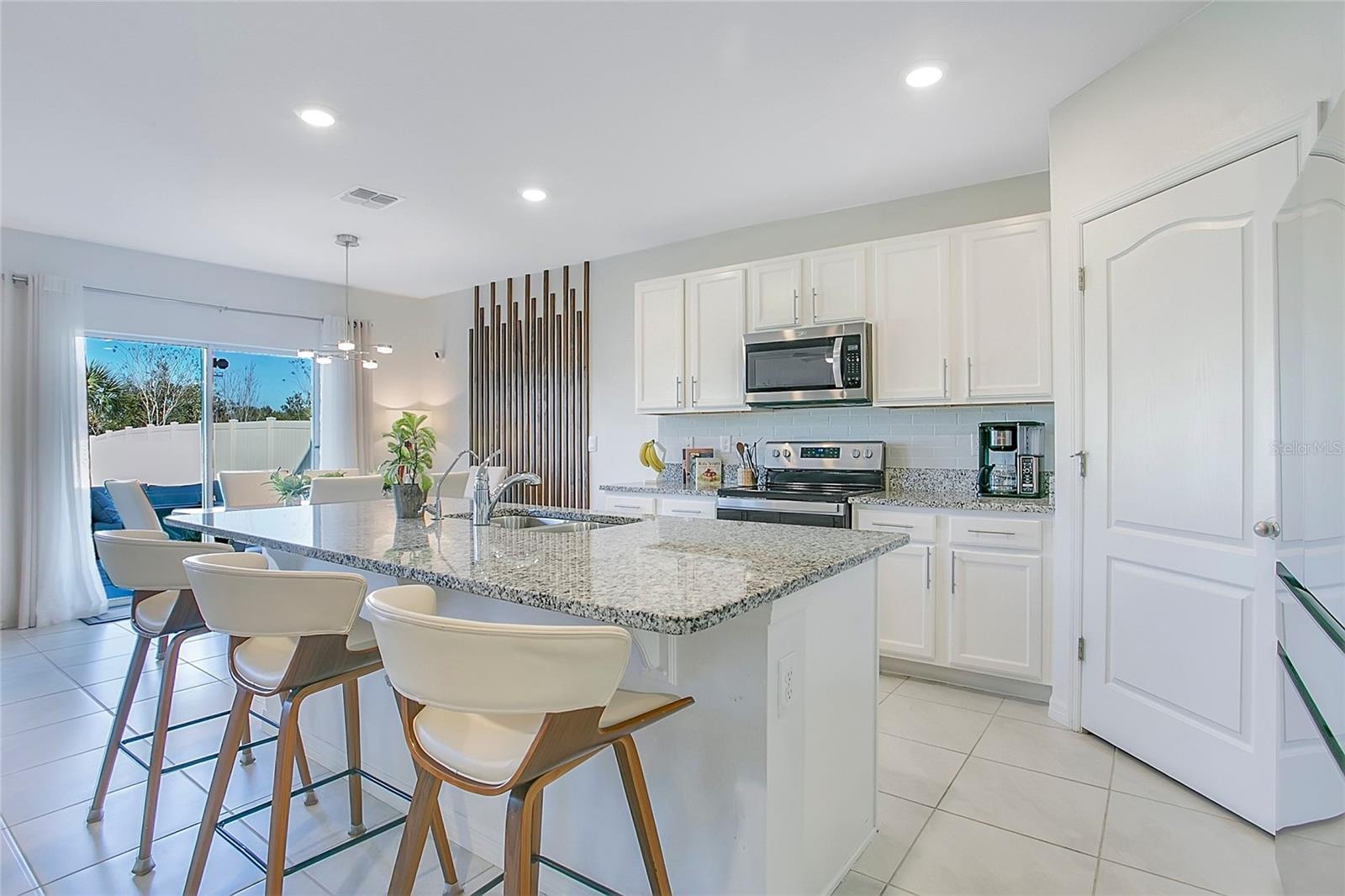 Image 9 of 38 For 3346 Eastgrove Terrace