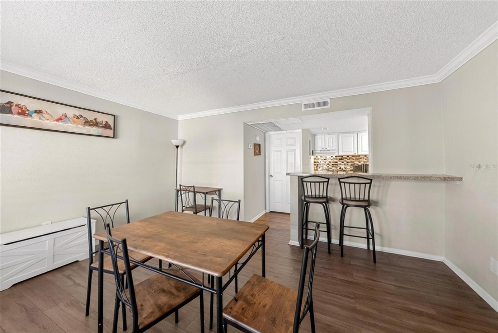 Image 6 of 27 For 115 Oyster Bay Circle 320