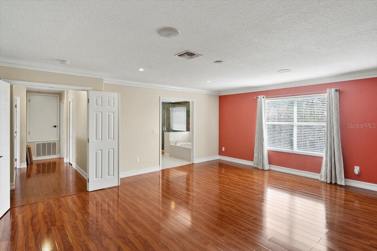 Image 28 of 44 For 2812 Daybreak Drive