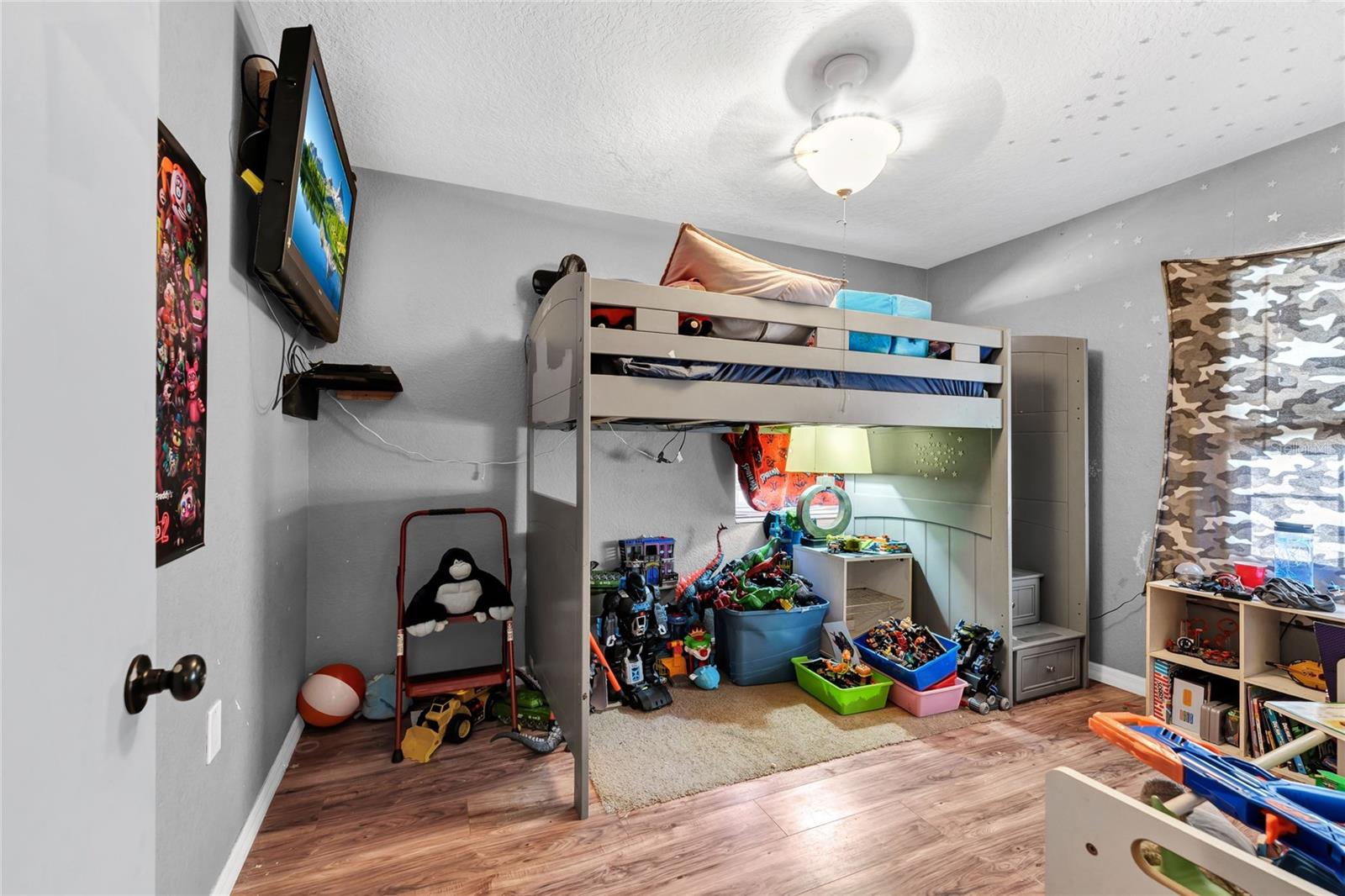 Image 19 of 39 For 308 Palm Avenue