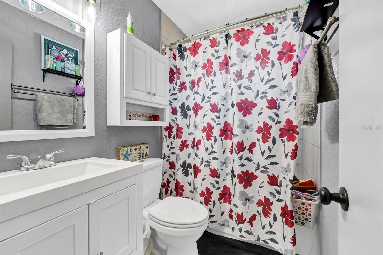 Image 20 of 39 For 308 Palm Avenue