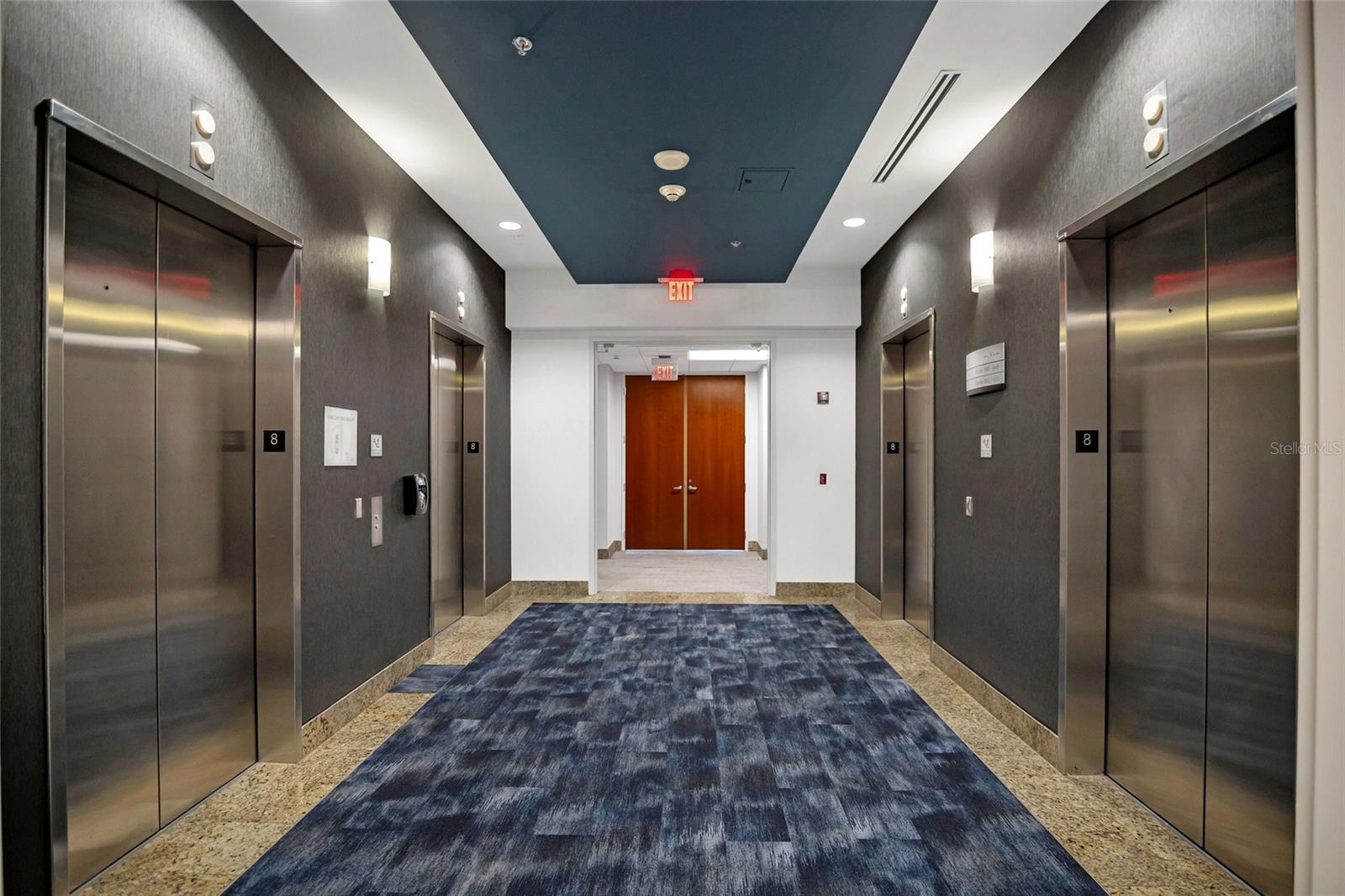 Image 5 of 31 For 121 Orange Avenue 820