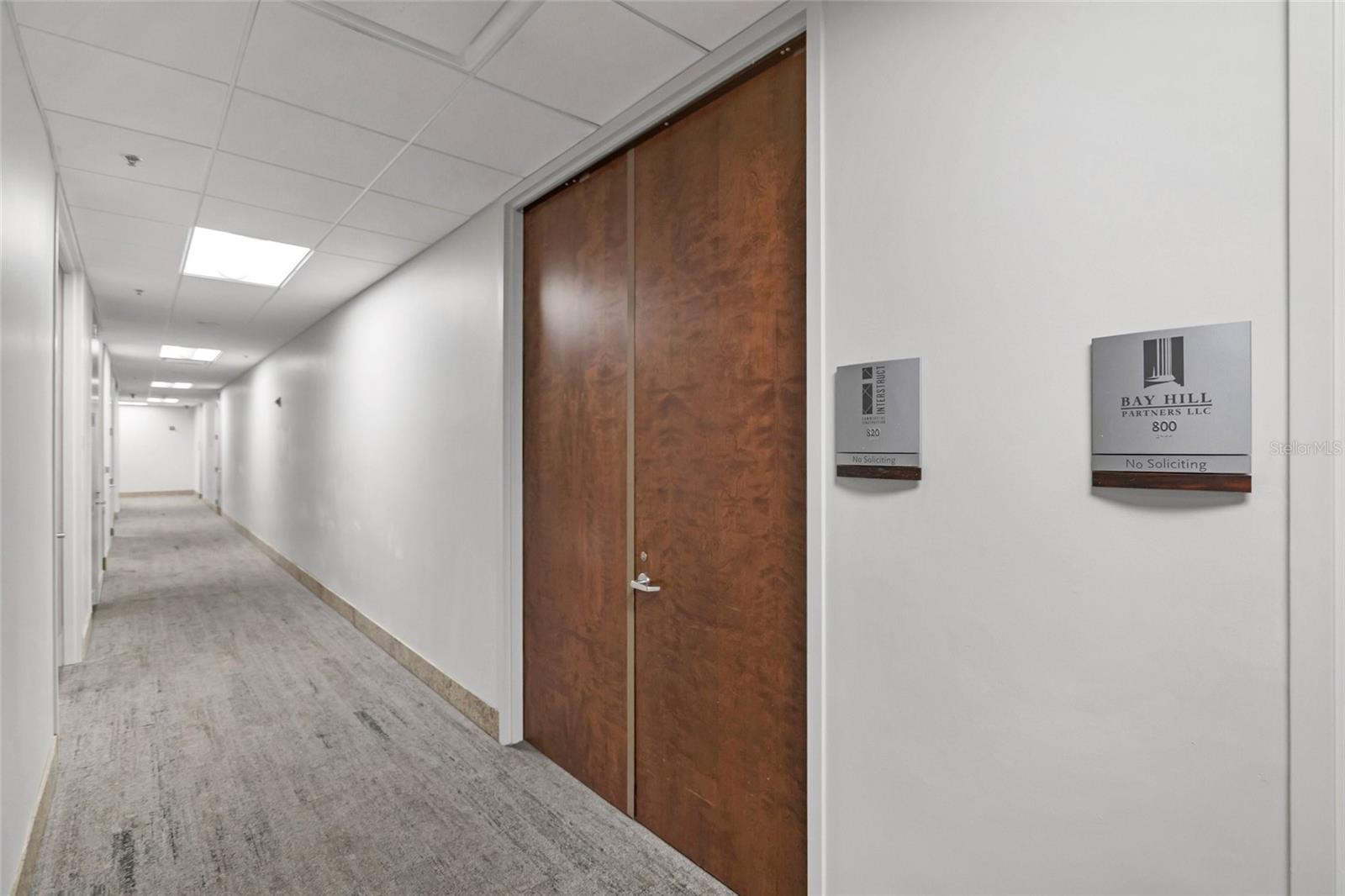 Image 6 of 31 For 121 Orange Avenue 820