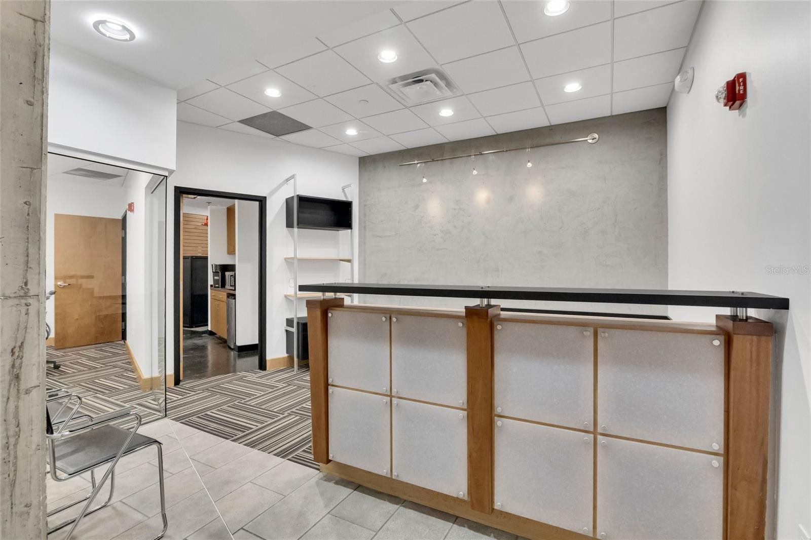 Image 7 of 31 For 121 Orange Avenue 820