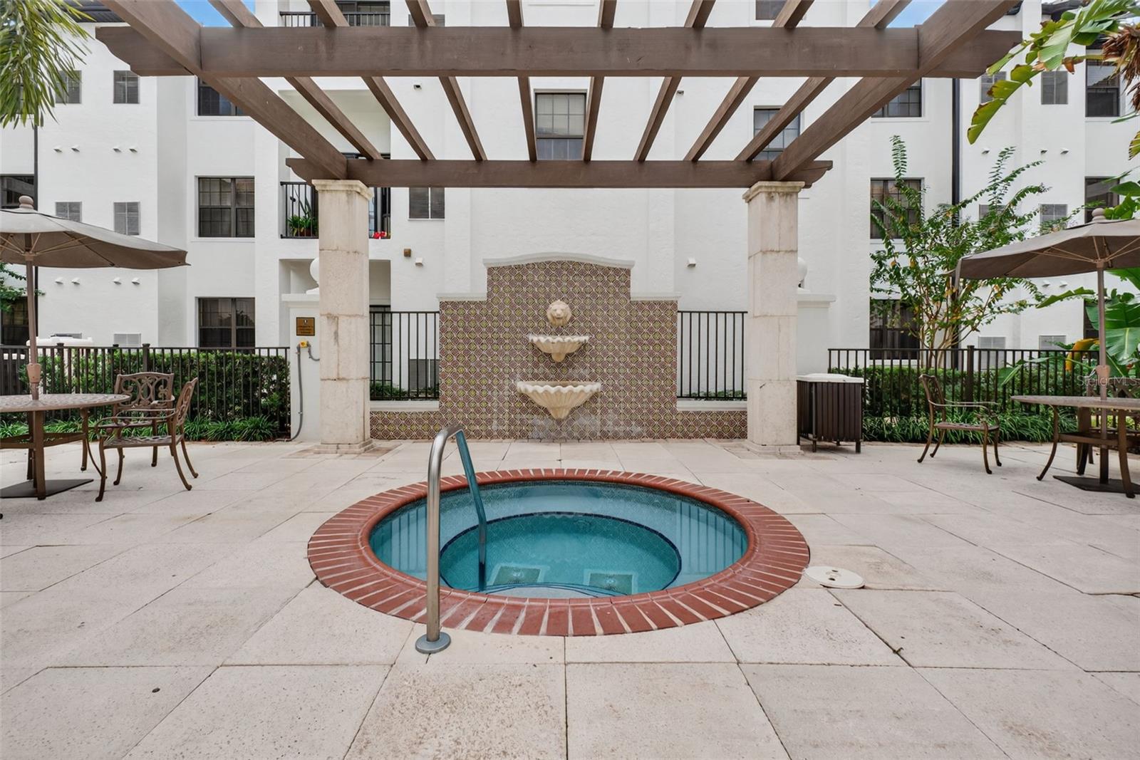 Image 45 of 48 For 5550 Michigan Street 1104