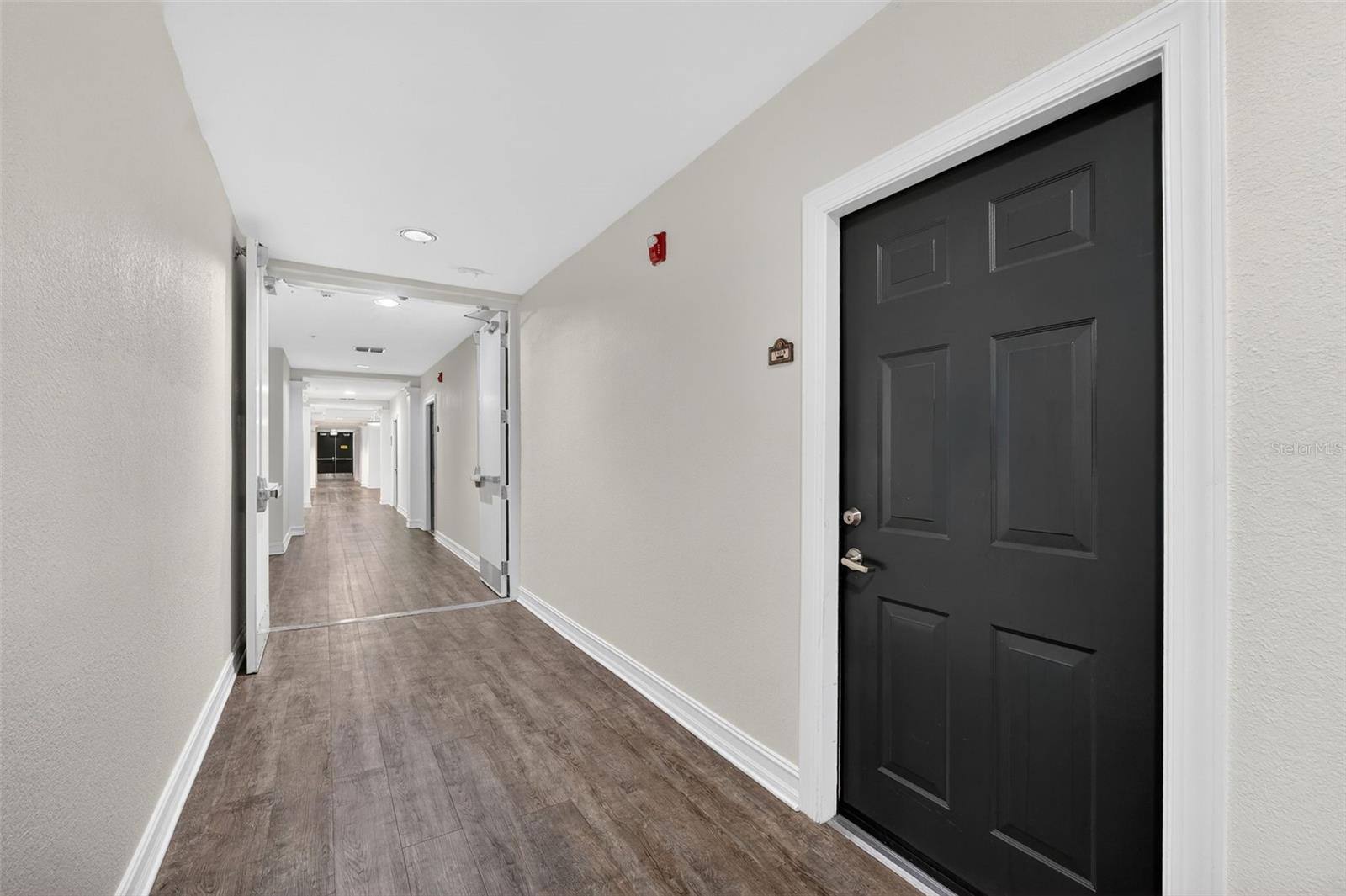 Image 5 of 48 For 5550 Michigan Street 1104