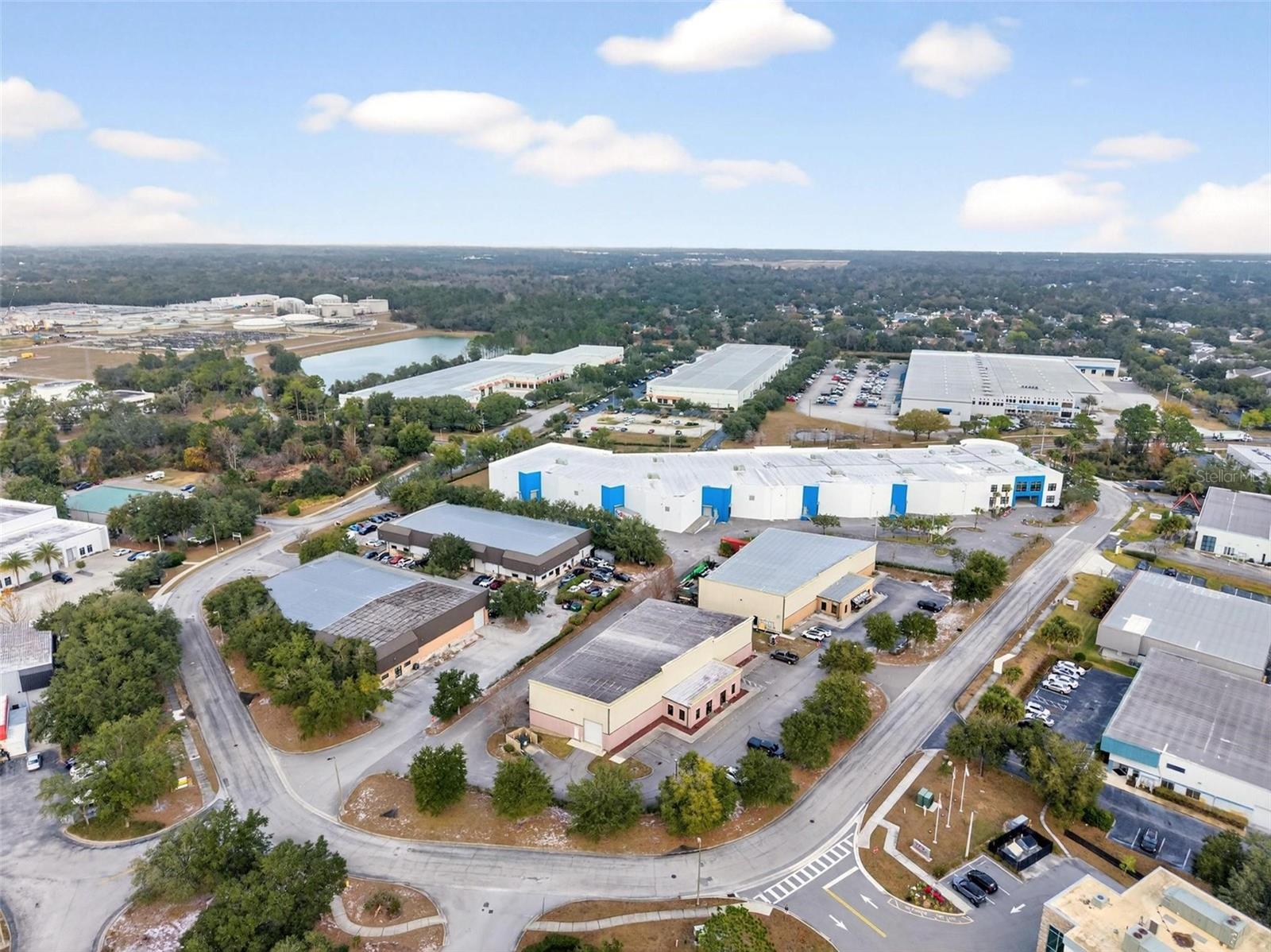 Listing photo id 45 for 551 Econ Circle