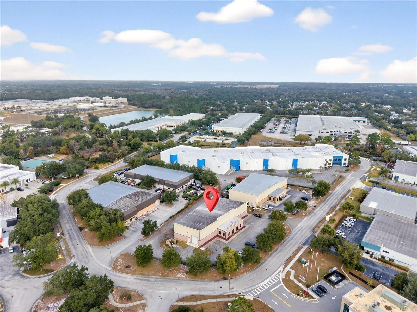 Listing photo id 46 for 551 Econ Circle