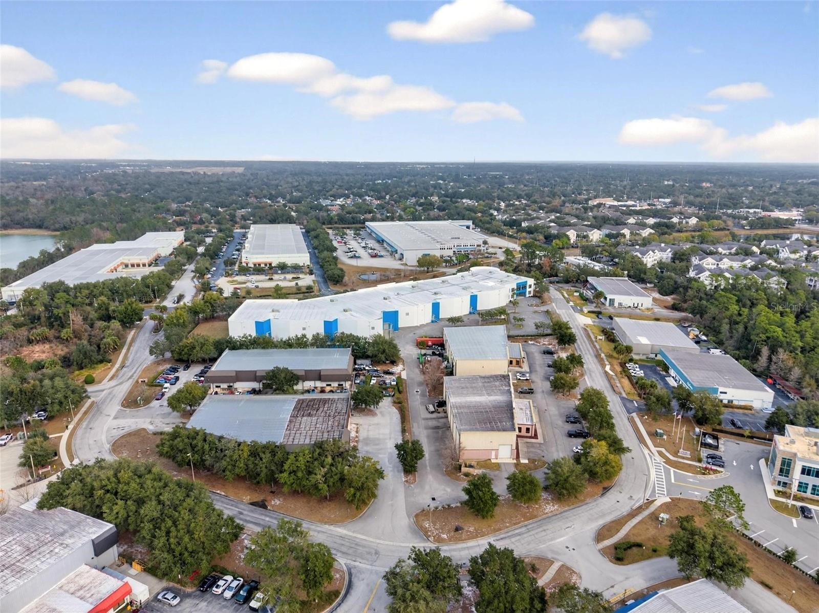 Listing photo id 47 for 551 Econ Circle