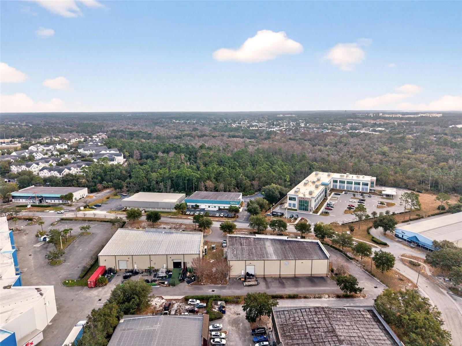 Listing photo id 51 for 551 Econ Circle