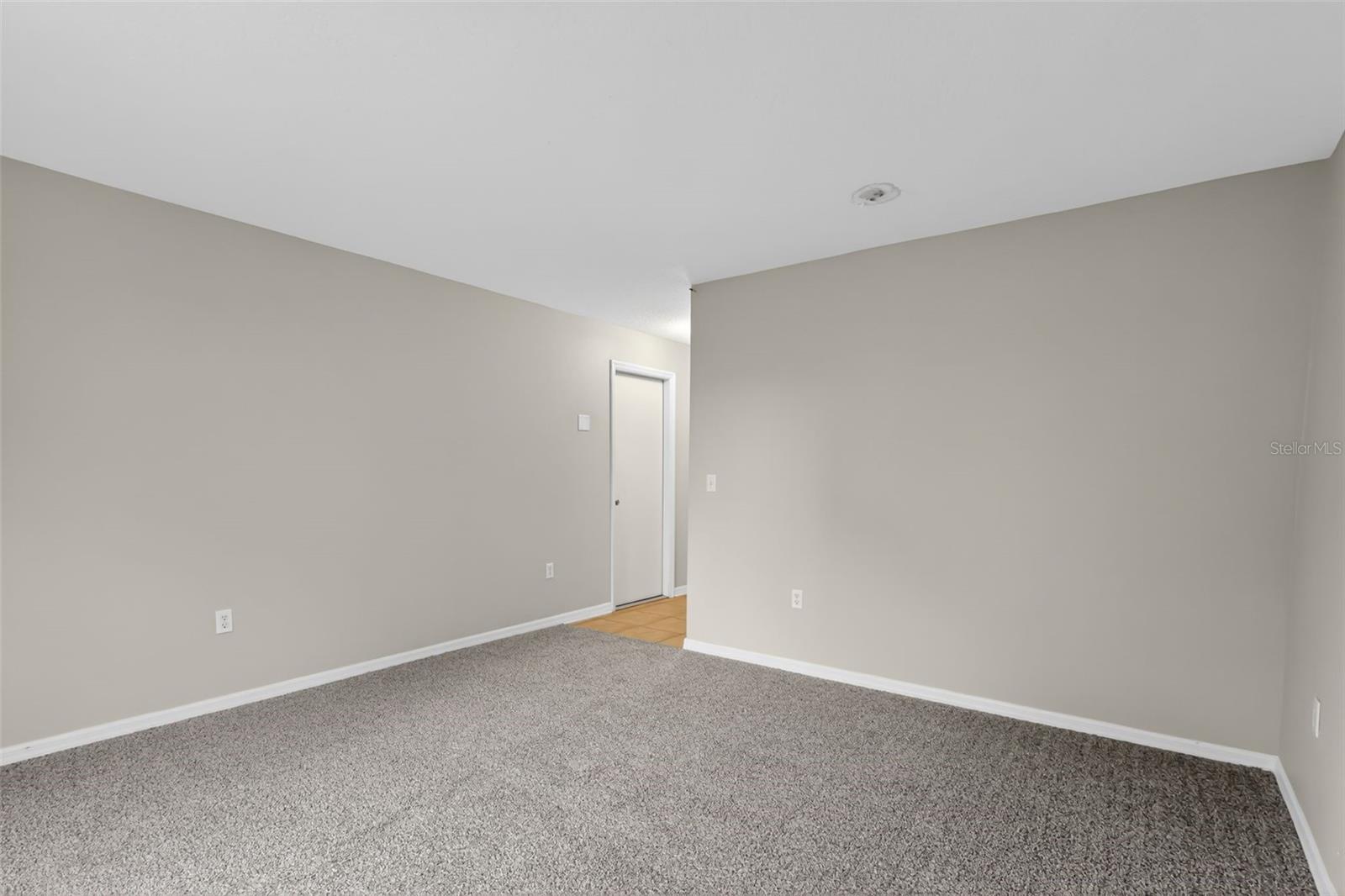 Image 12 of 31 For 831 Marietta Lane