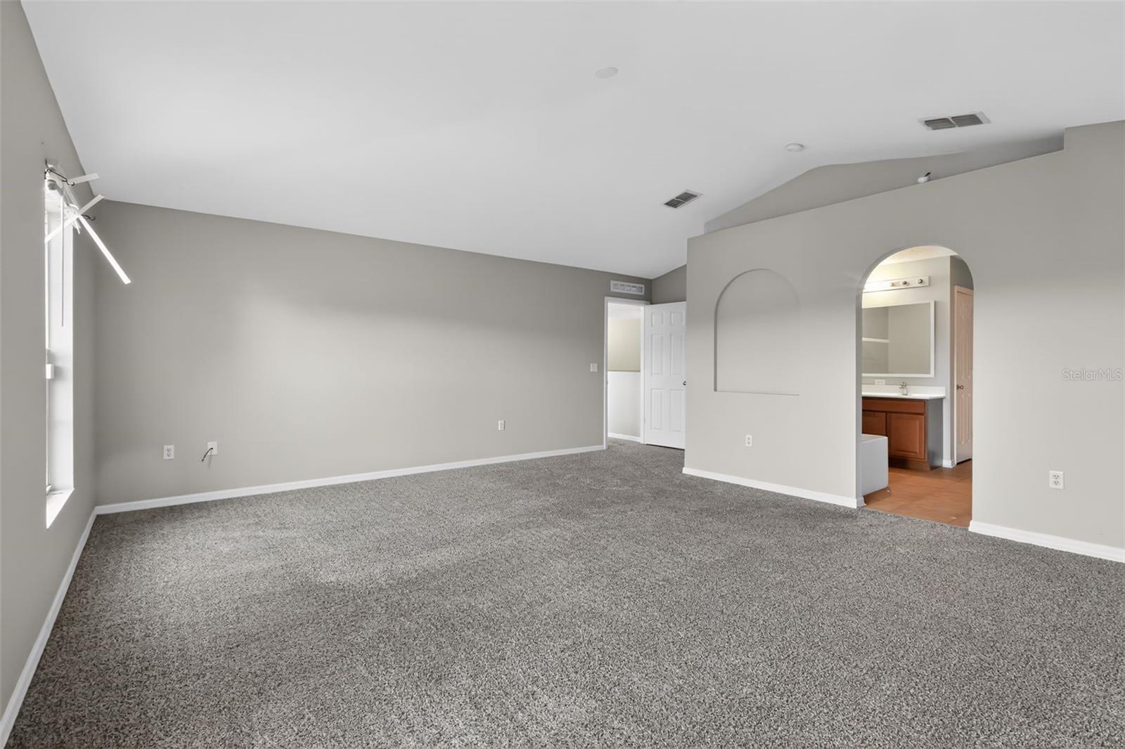 Image 13 of 31 For 831 Marietta Lane