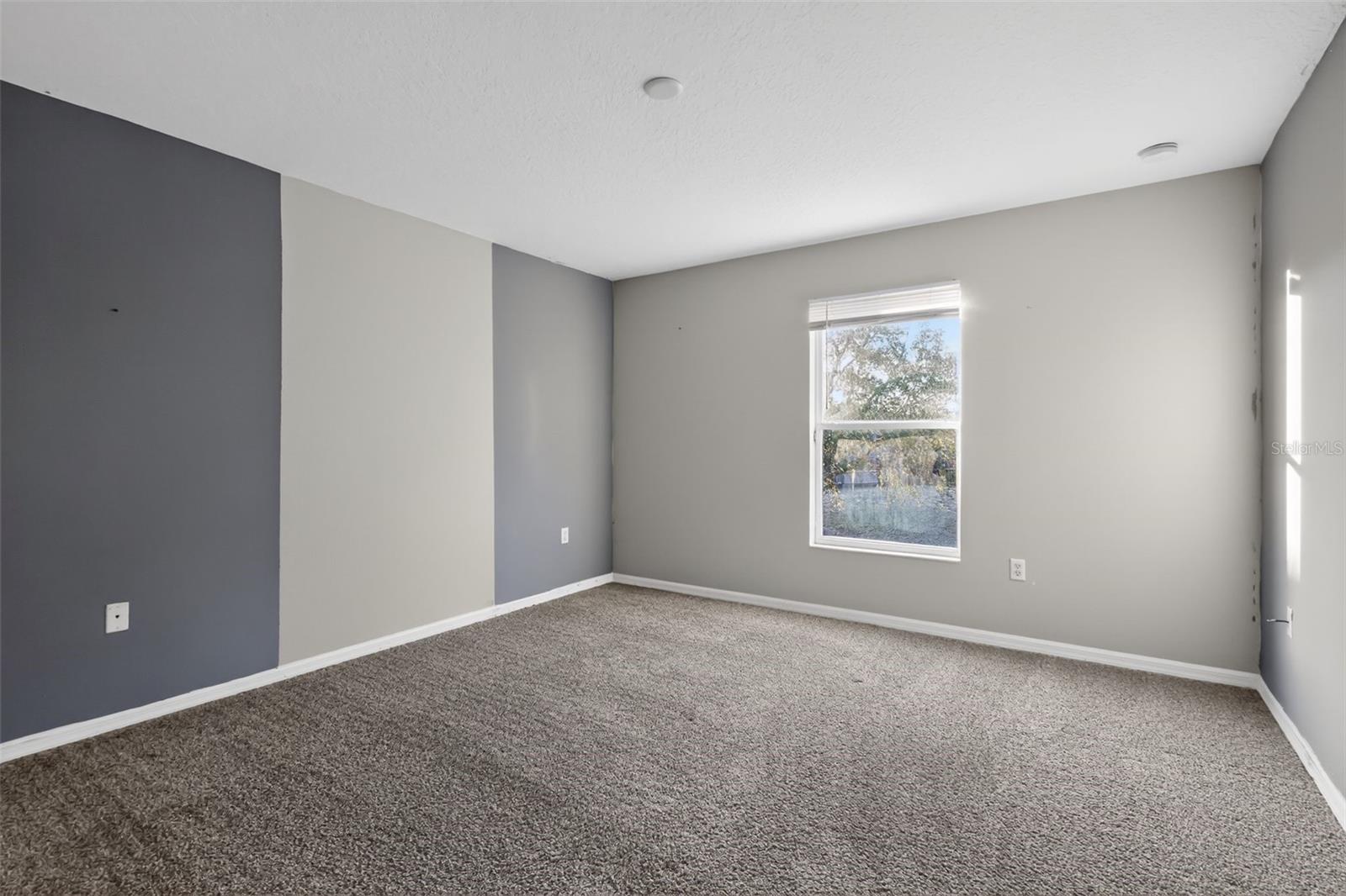 Image 17 of 31 For 831 Marietta Lane