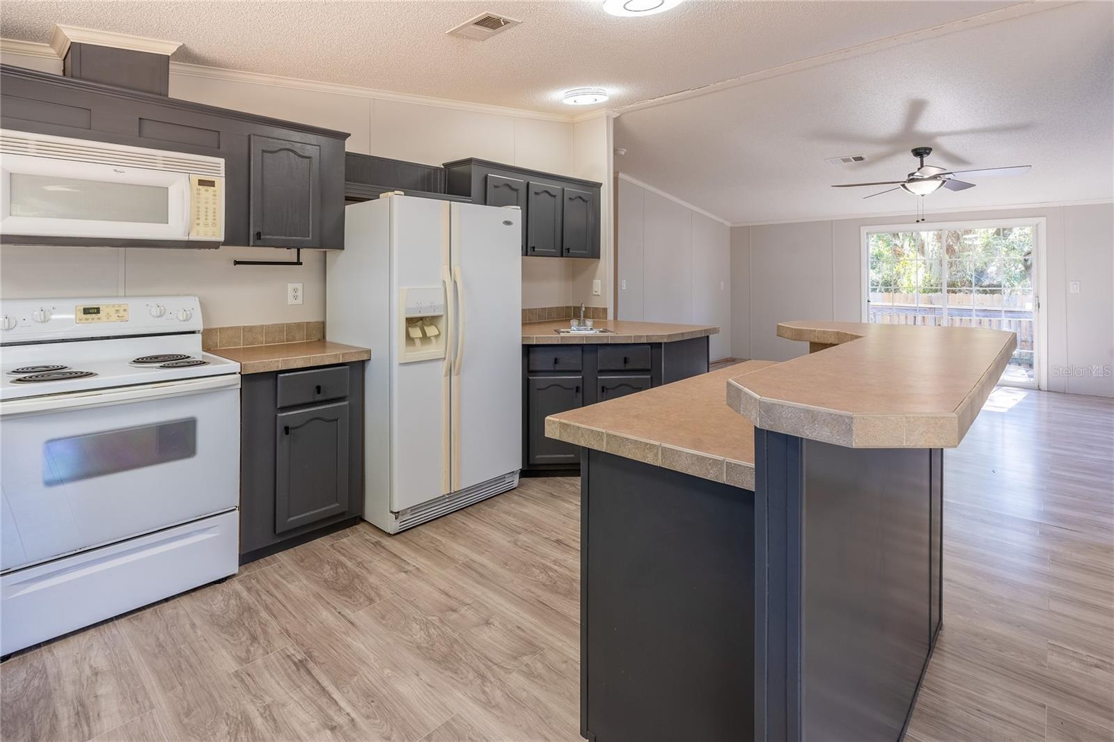 Image 10 of 37 For 13811 County Road 109d