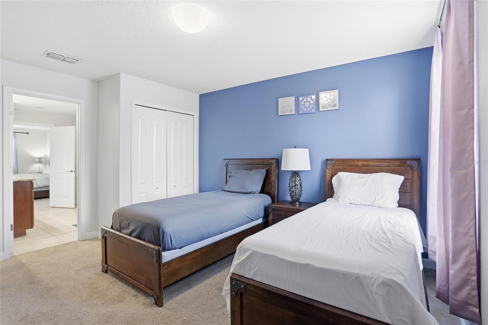 Image 33 of 60 For 9039 Shadow Mountain Street