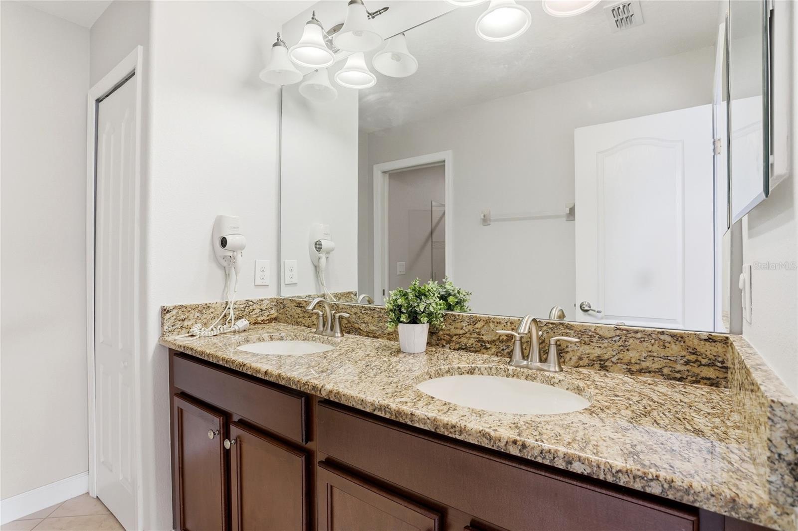 Image 40 of 60 For 9039 Shadow Mountain Street