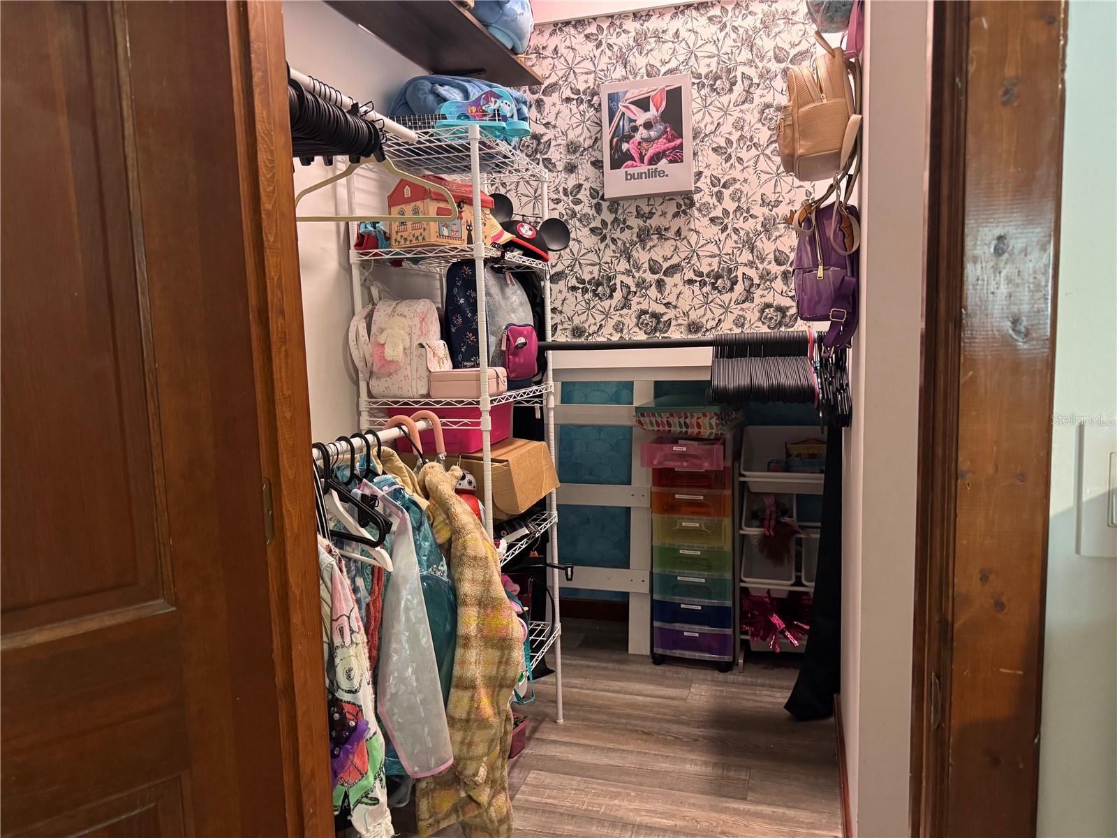 Image 16 of 37 For 120 Bahama Road