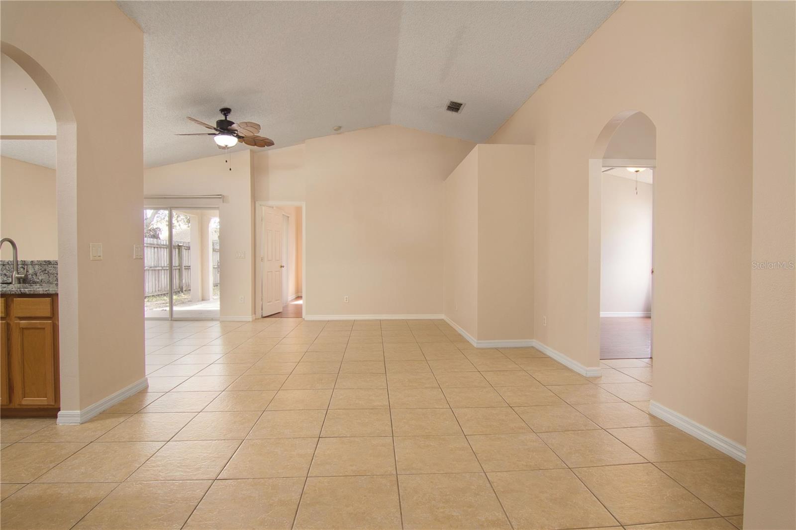 Image 11 of 21 For 2374 Blue Sapphire Circle