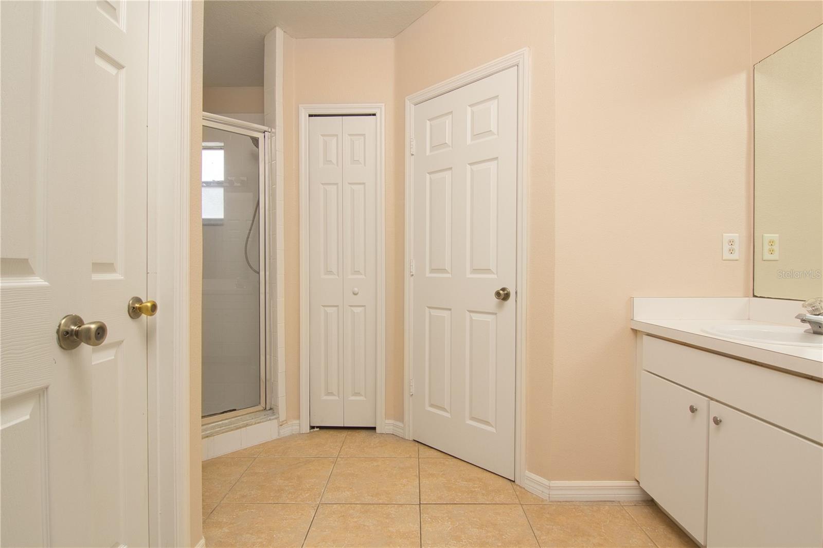 Image 14 of 21 For 2374 Blue Sapphire Circle