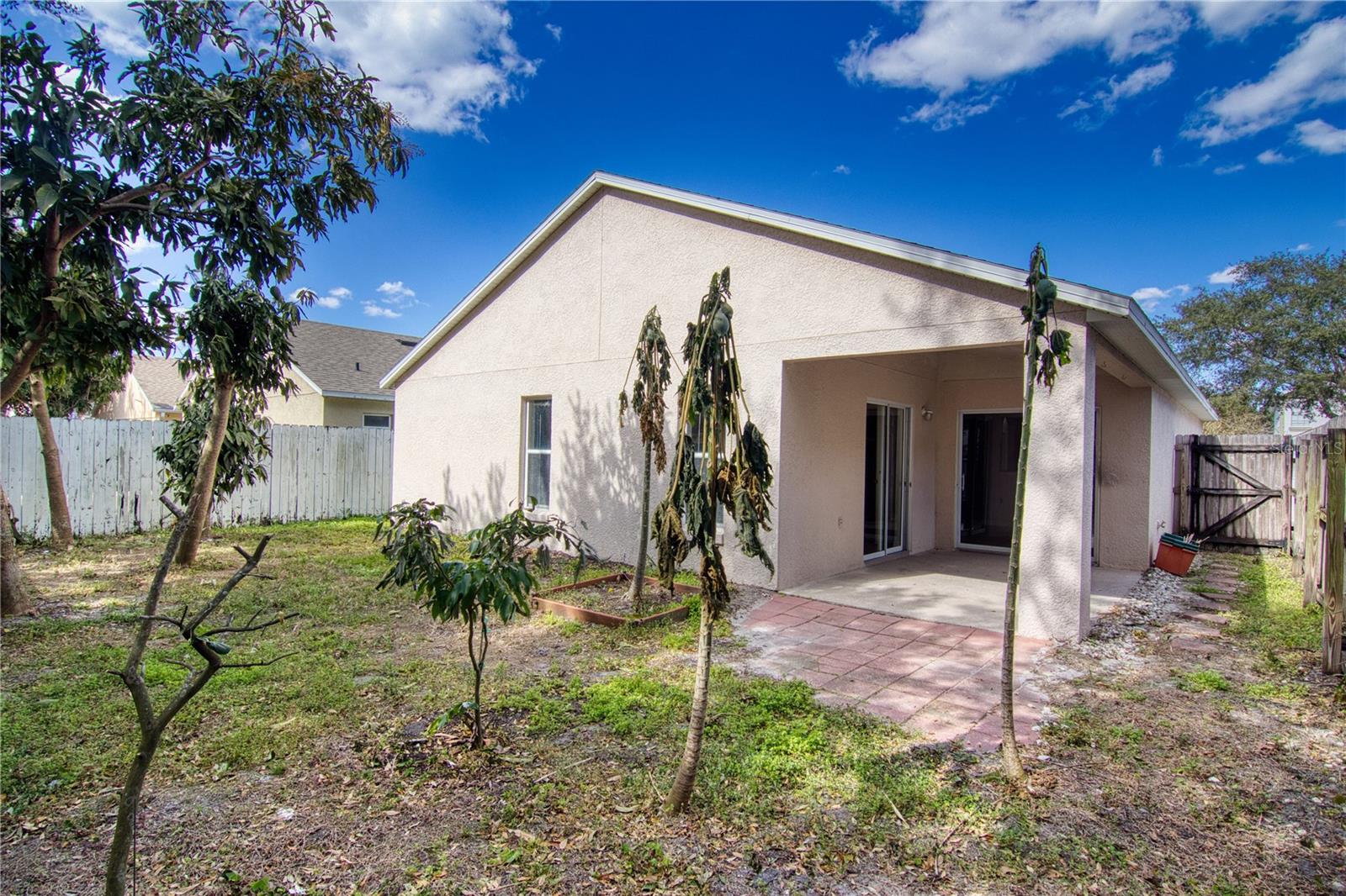 Image 19 of 21 For 2374 Blue Sapphire Circle