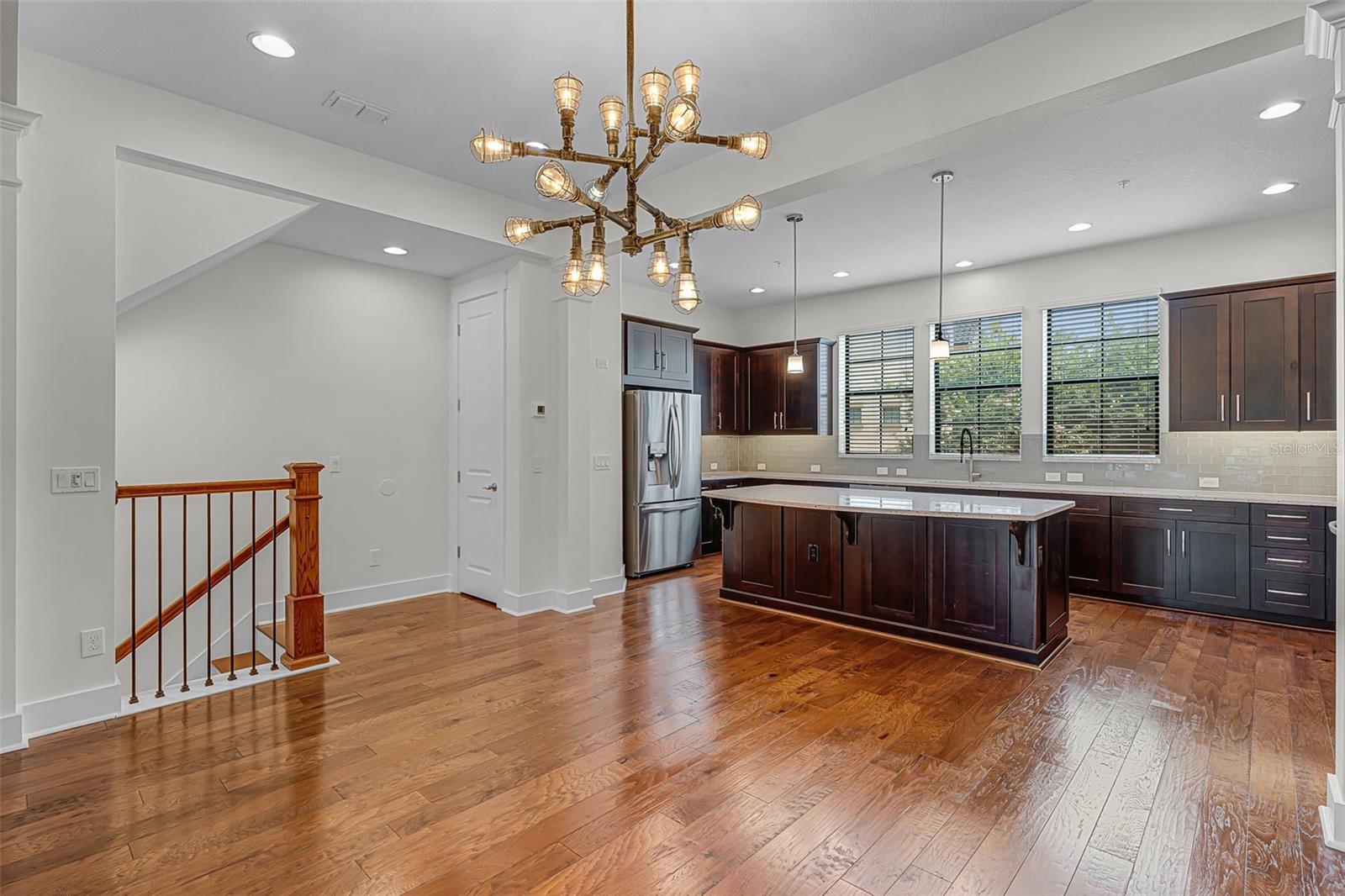 Image 17 of 60 For 4562 Lower Park Road