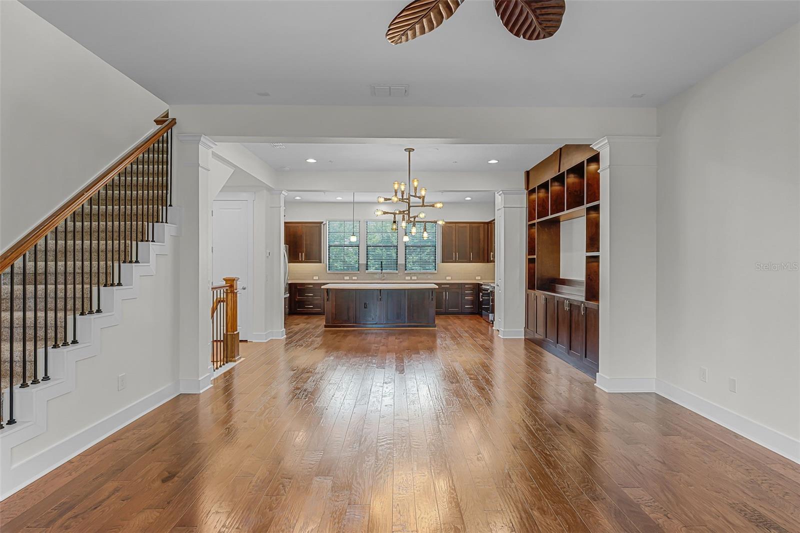 Image 21 of 60 For 4562 Lower Park Road