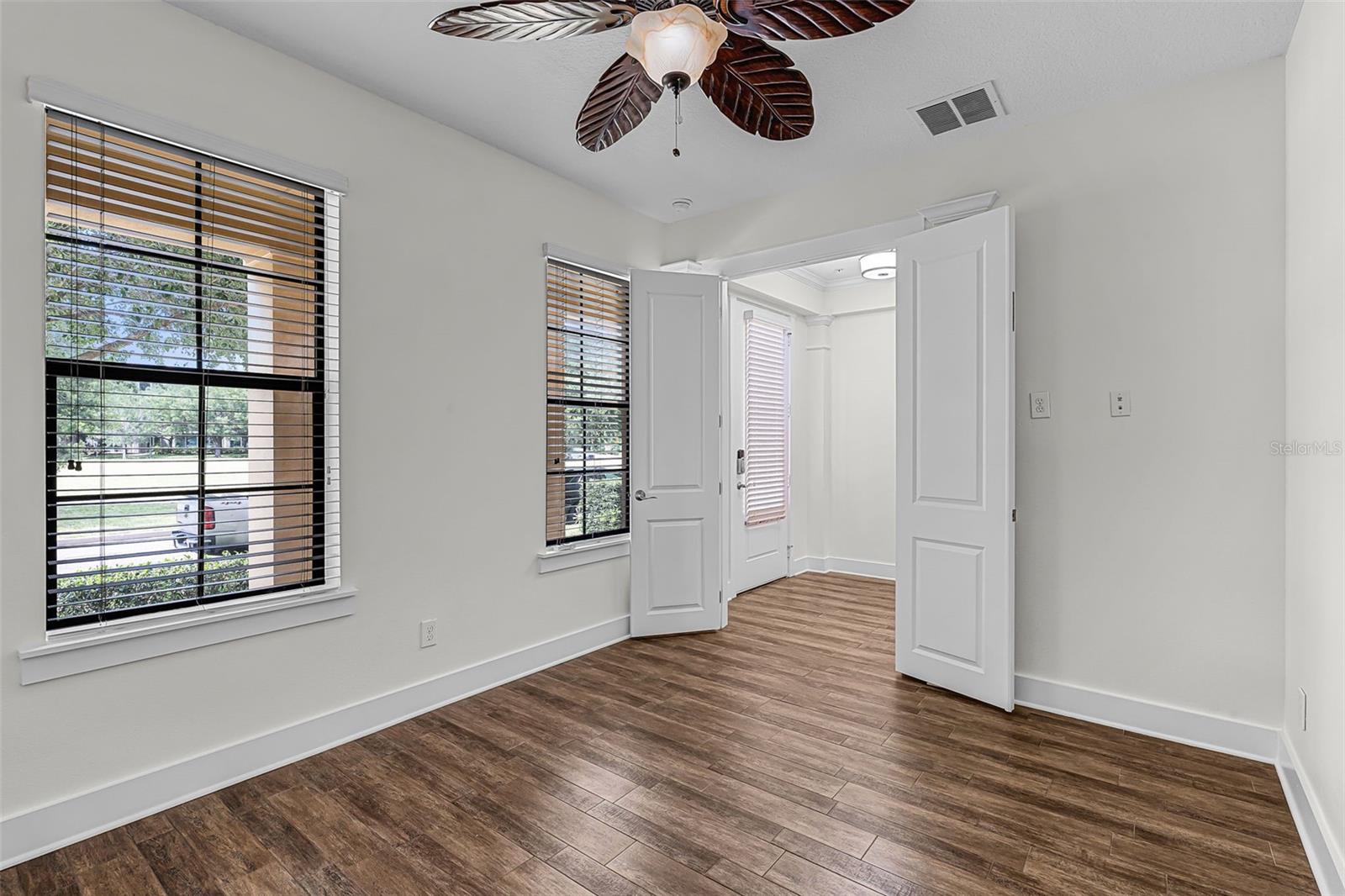 Image 36 of 60 For 4562 Lower Park Road