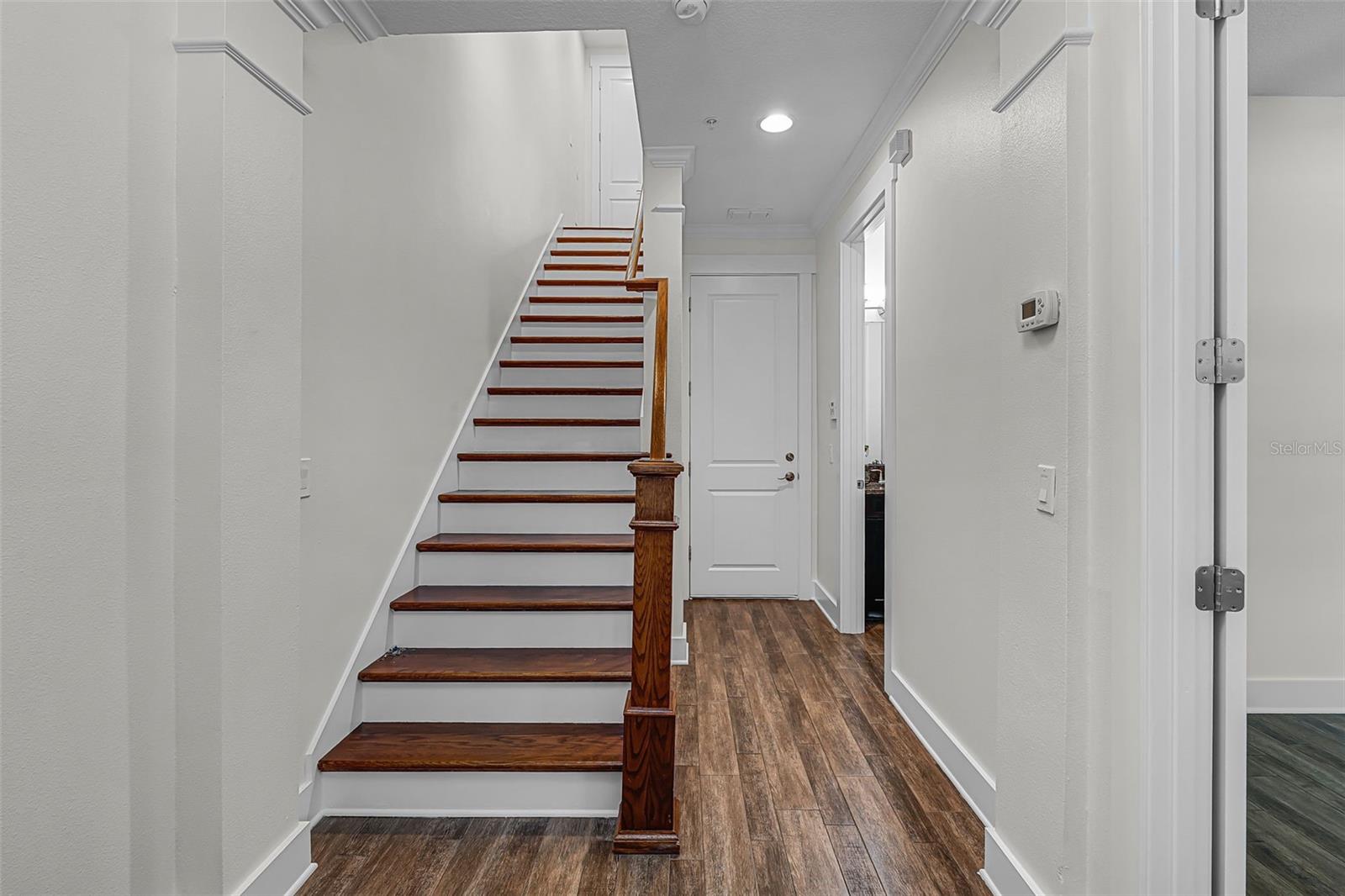 Image 9 of 60 For 4562 Lower Park Road