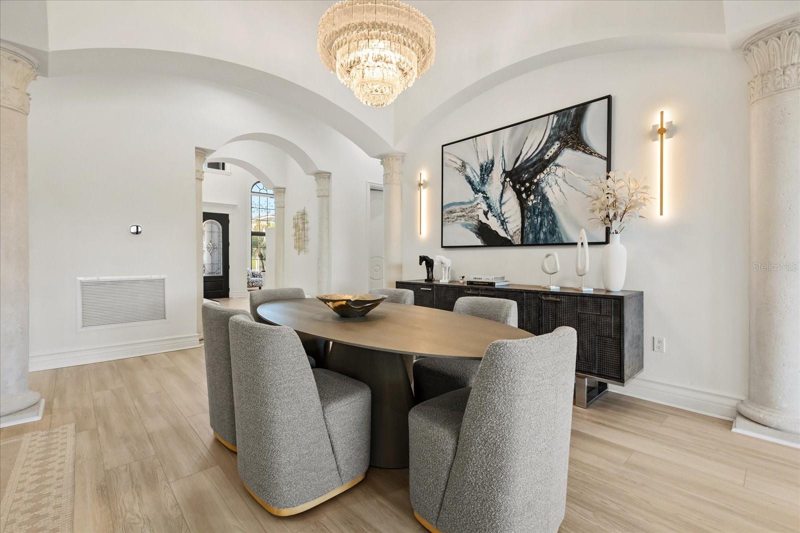 Image 15 of 81 For 7862 Palmilla Court