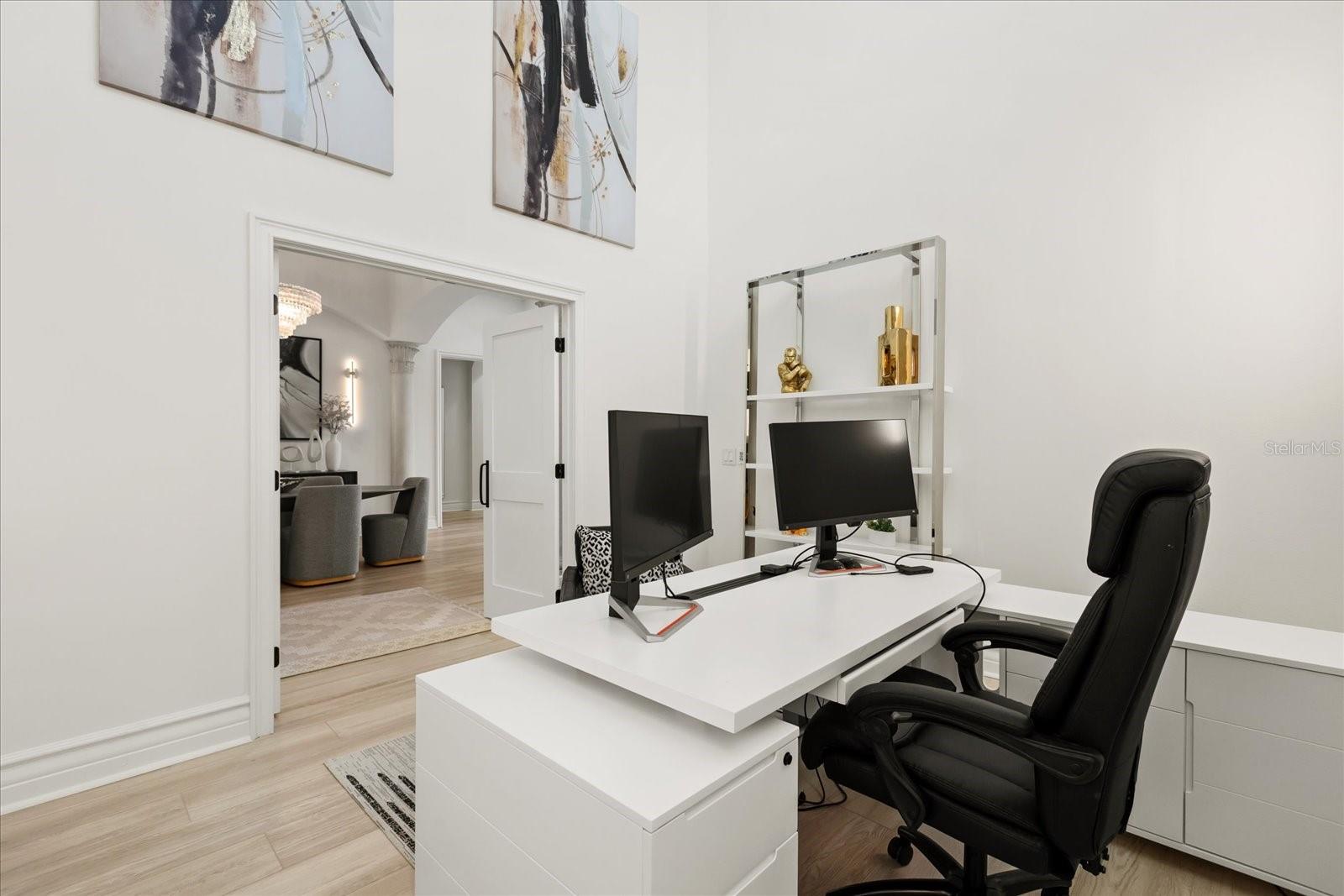 Image 18 of 81 For 7862 Palmilla Court