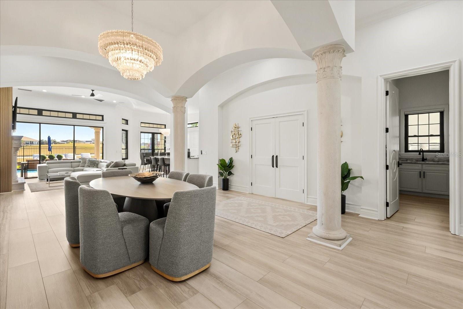 Image 37 of 81 For 7862 Palmilla Court