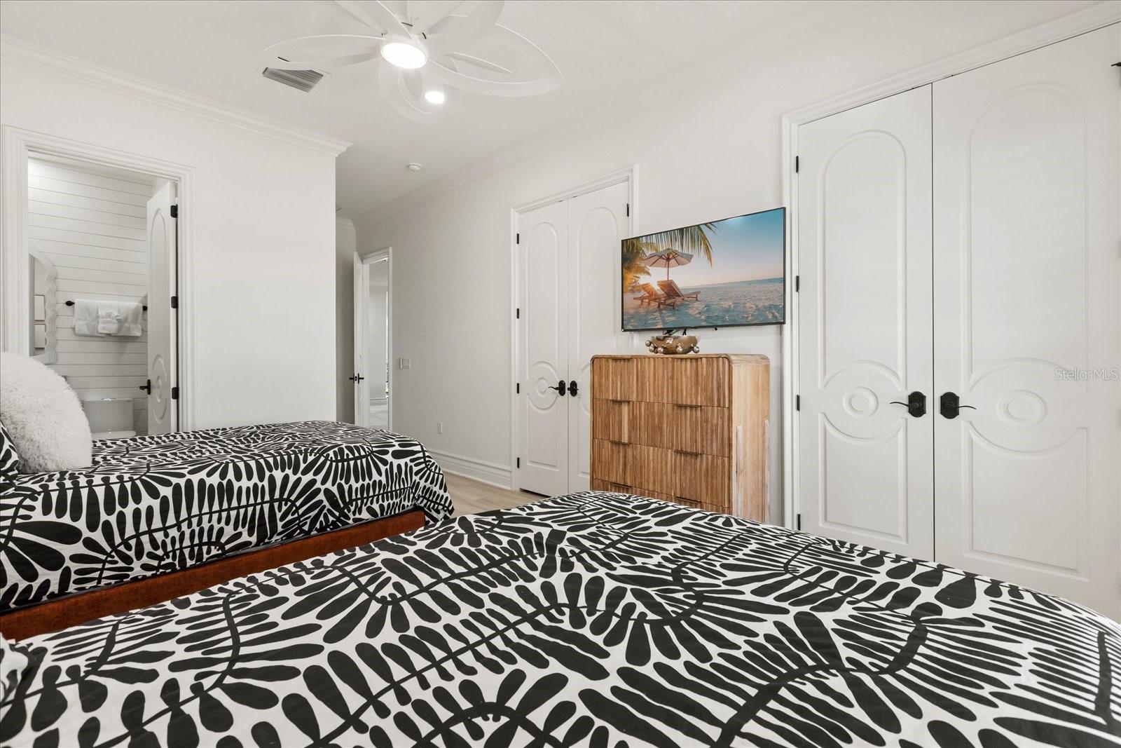 Image 50 of 81 For 7862 Palmilla Court