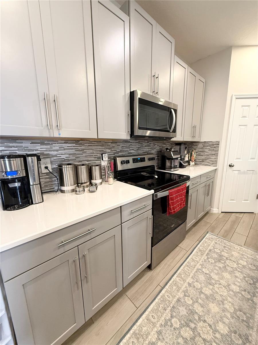 Image 17 of 41 For 16461 Olive Hill Drive